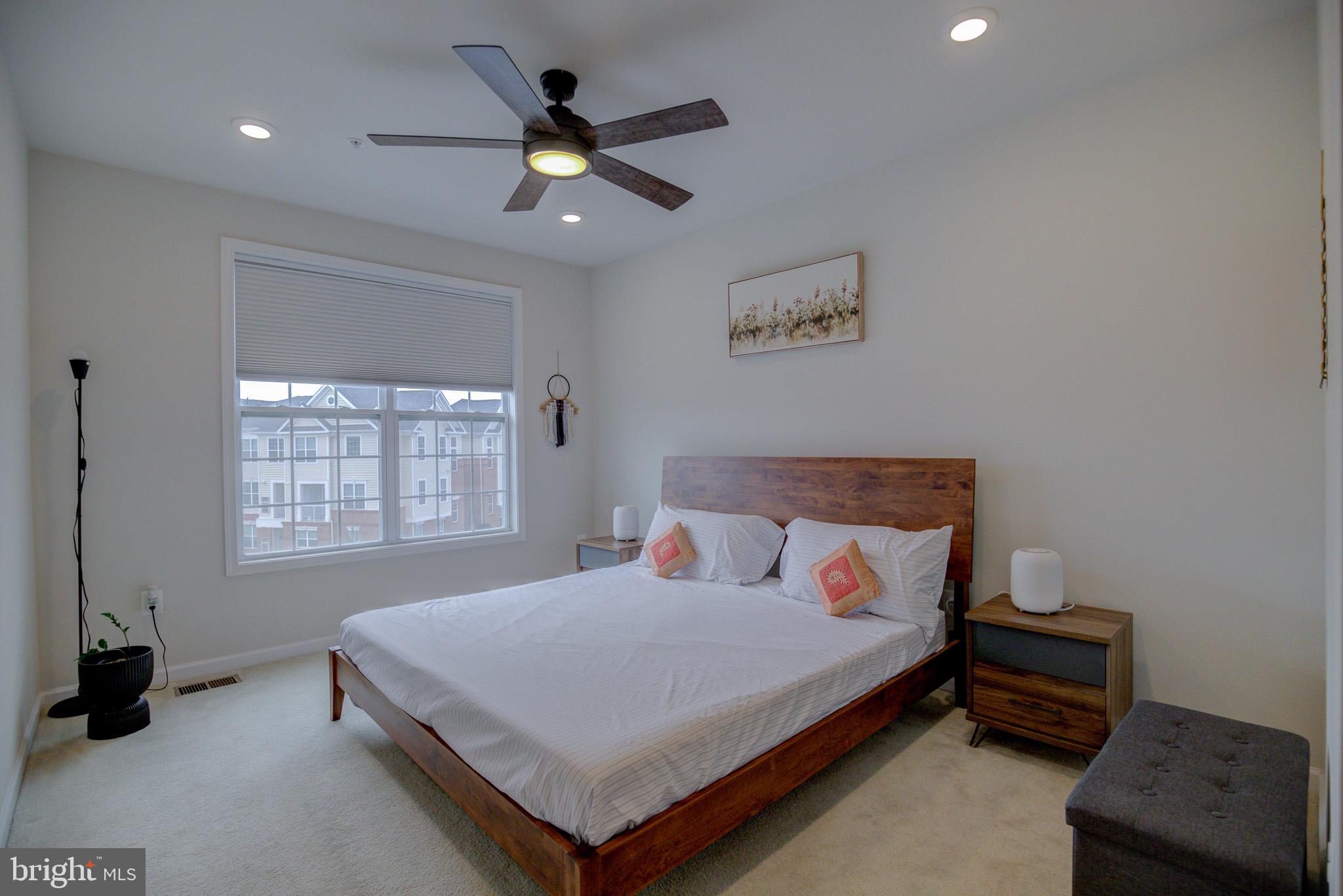 RIDGES AT LOUDOUN VALLEY - Residential