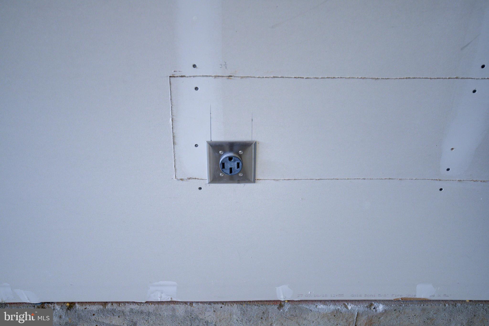 RIDGES AT LOUDOUN VALLEY - Residential