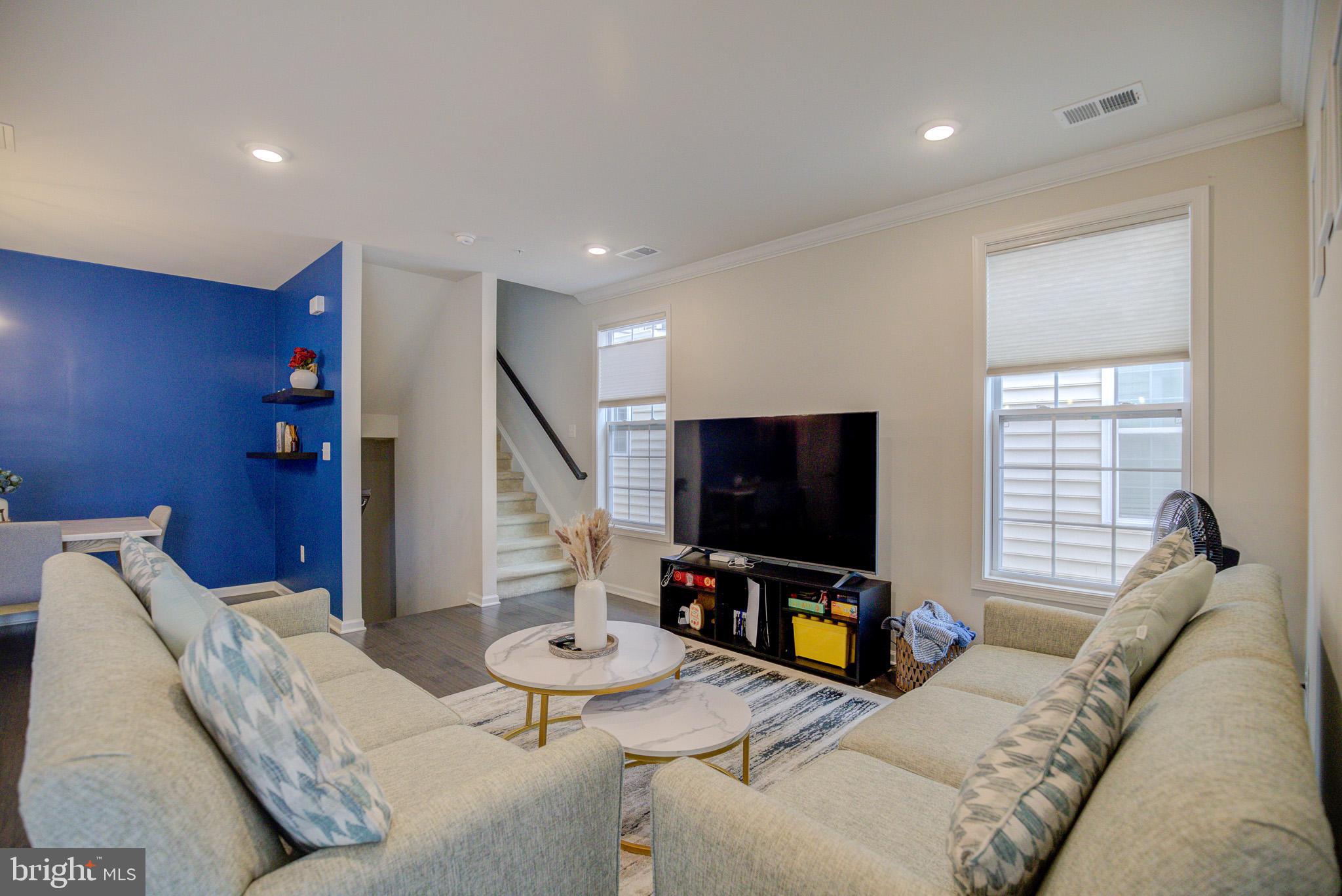 RIDGES AT LOUDOUN VALLEY - Residential