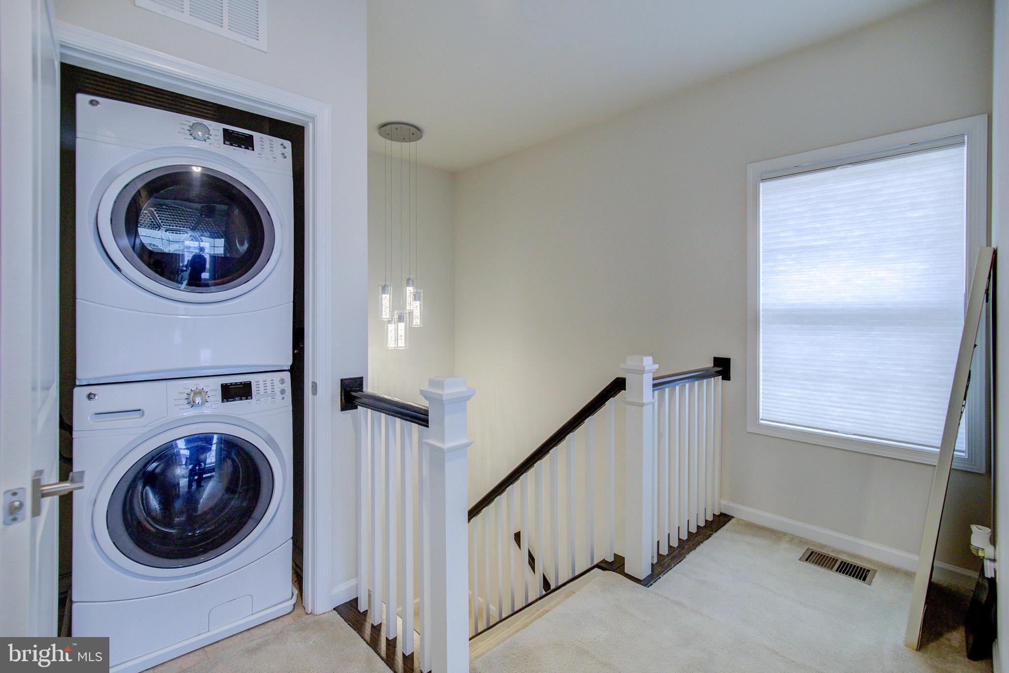 RIDGES AT LOUDOUN VALLEY - Residential