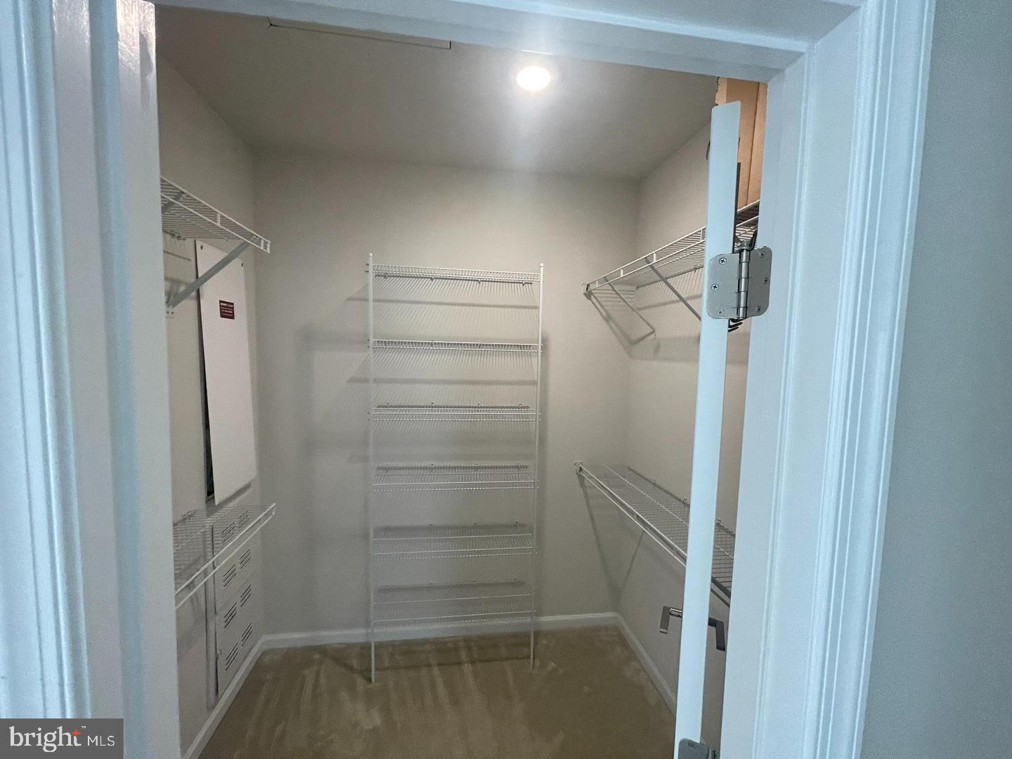 RIDGES AT LOUDOUN VALLEY - Residential