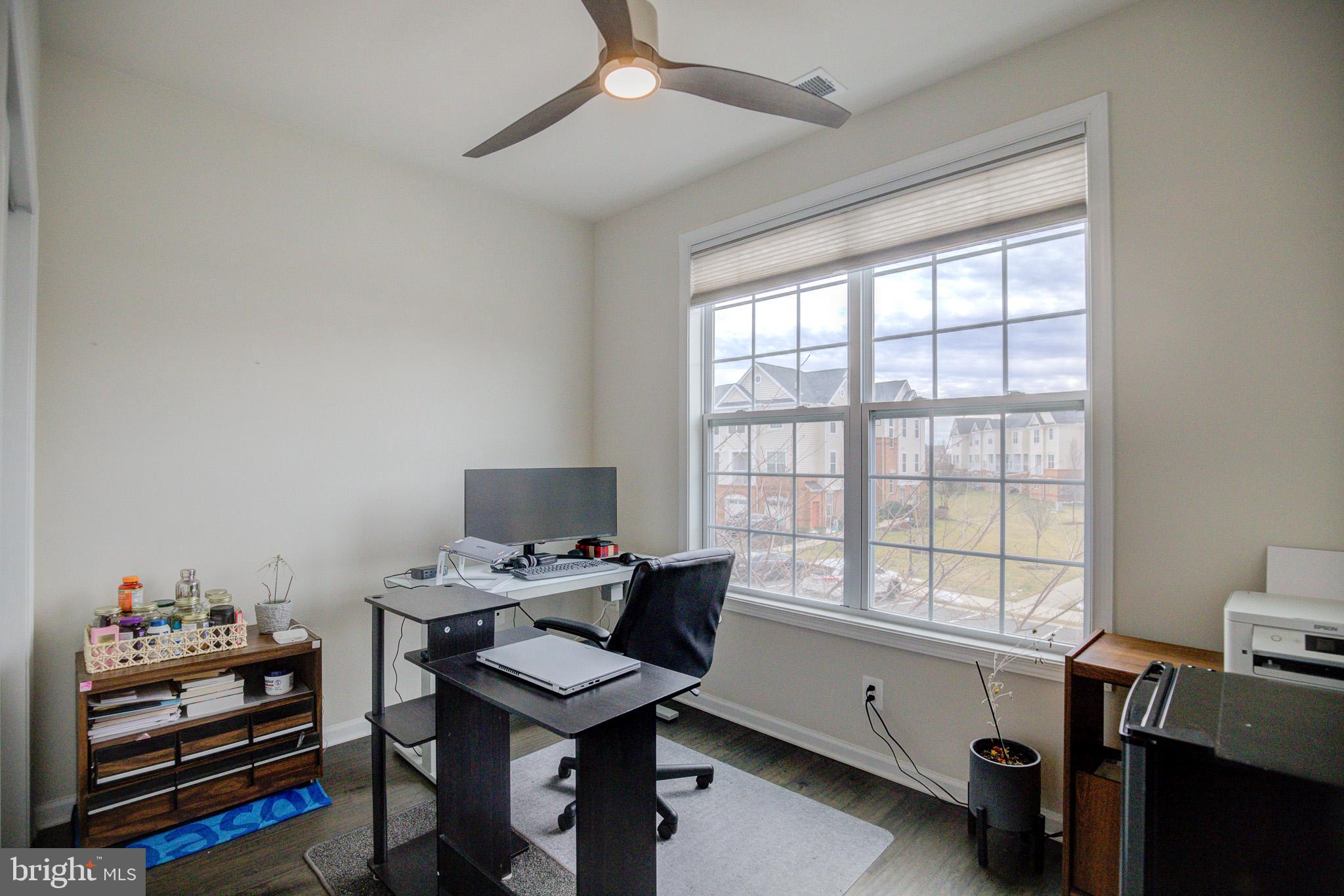 RIDGES AT LOUDOUN VALLEY - Residential