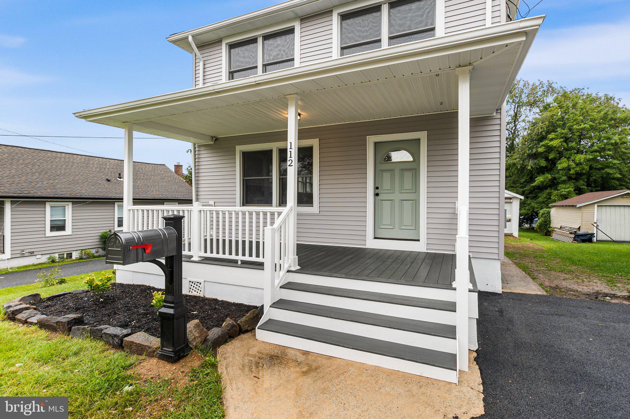 112 HAYDEN AVENUE