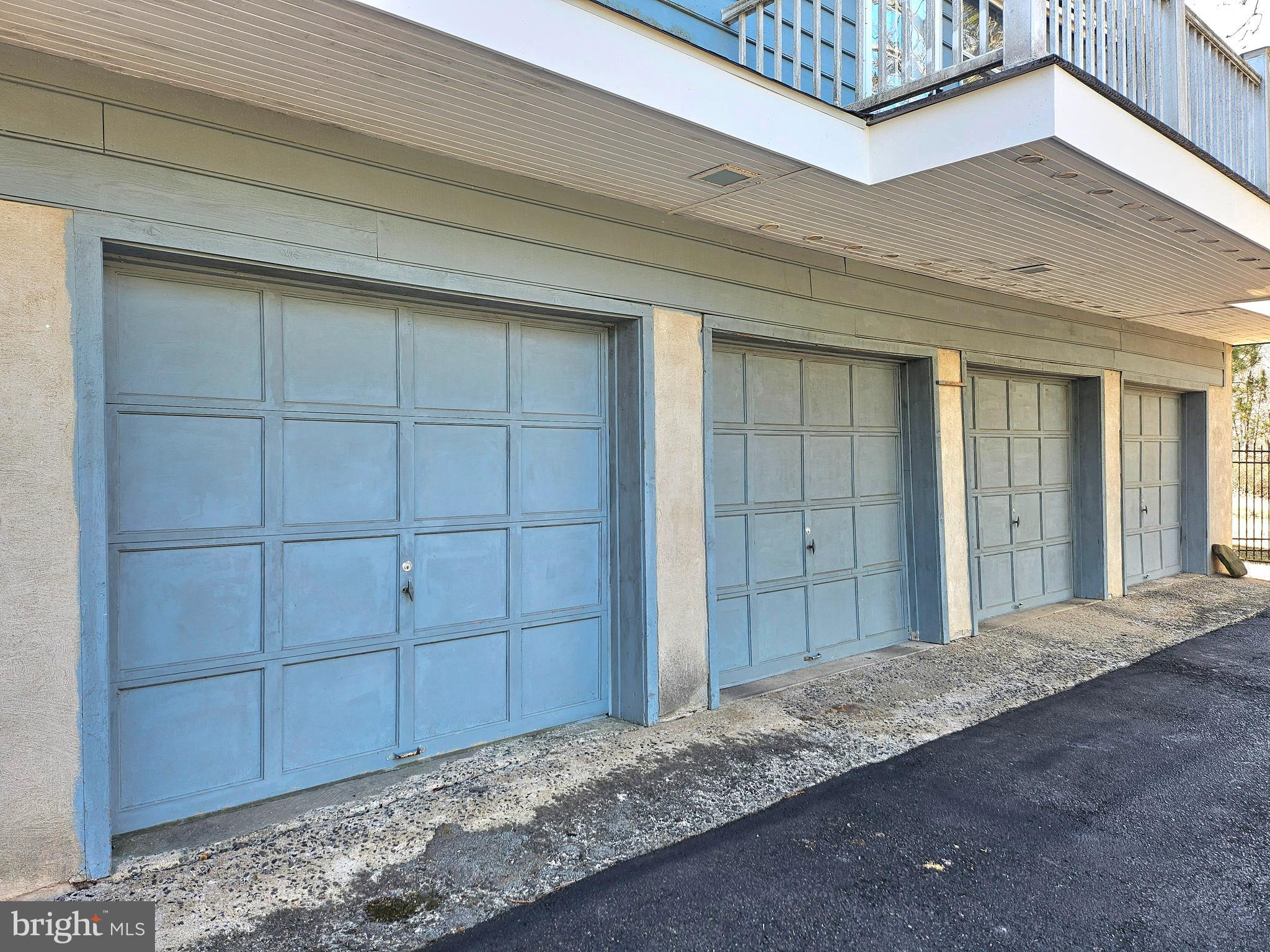 000 - Residential Income