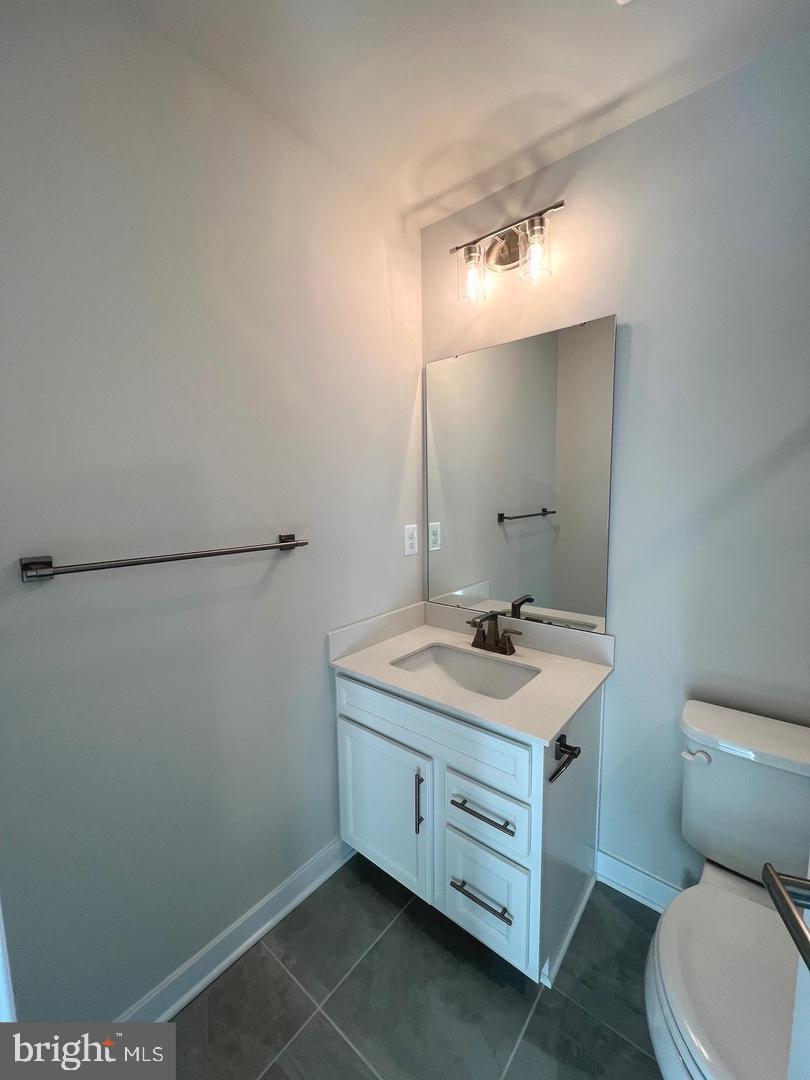 ELLIPSE AT WESTFIELDS - Residential Lease