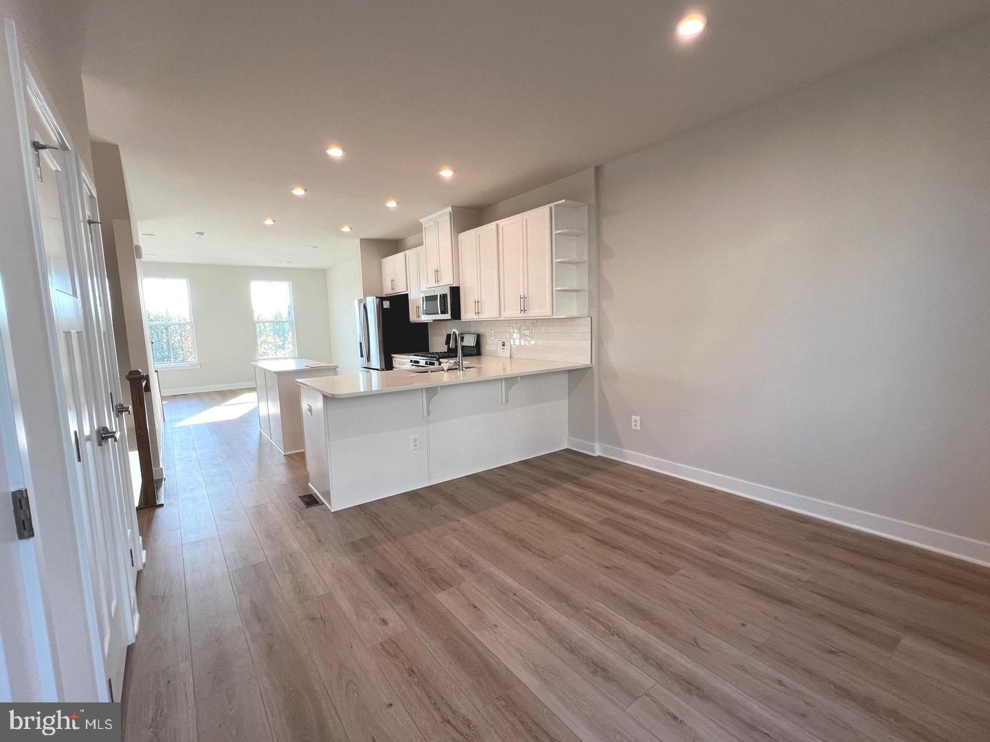 ELLIPSE AT WESTFIELDS - Residential Lease