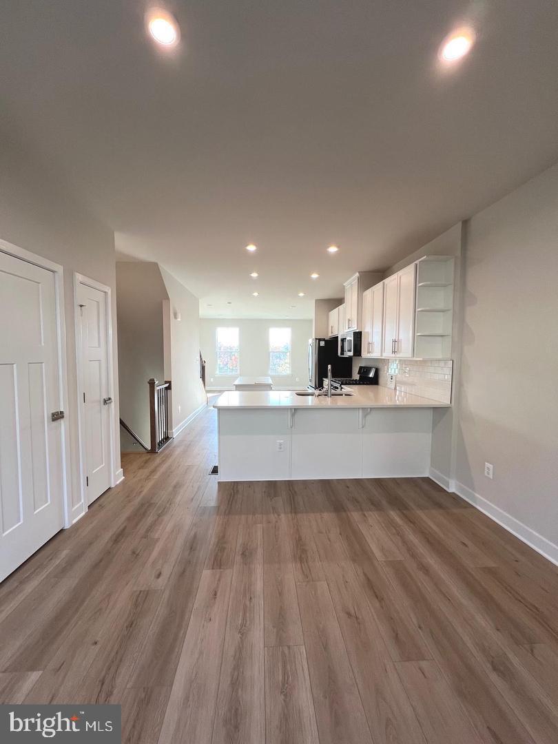 ELLIPSE AT WESTFIELDS - Residential Lease