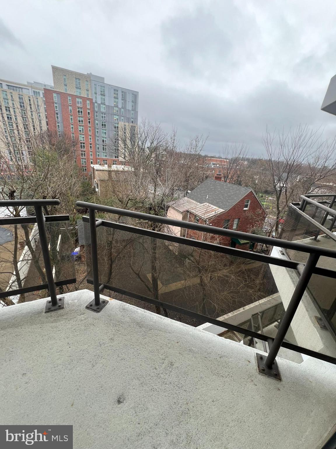 ATRIUM - Residential Lease