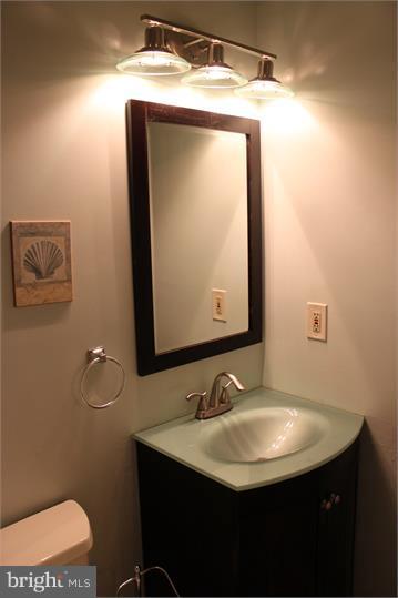 BOWLING BROOK FARMS - Residential Lease