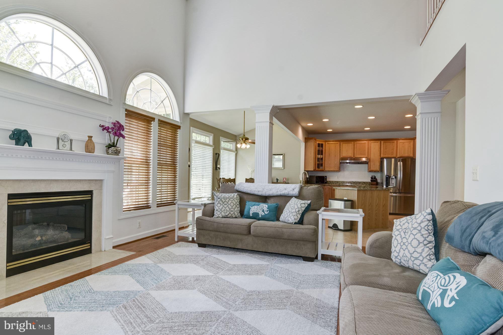 LORTON TOWN CNTR LANDBAY - Residential