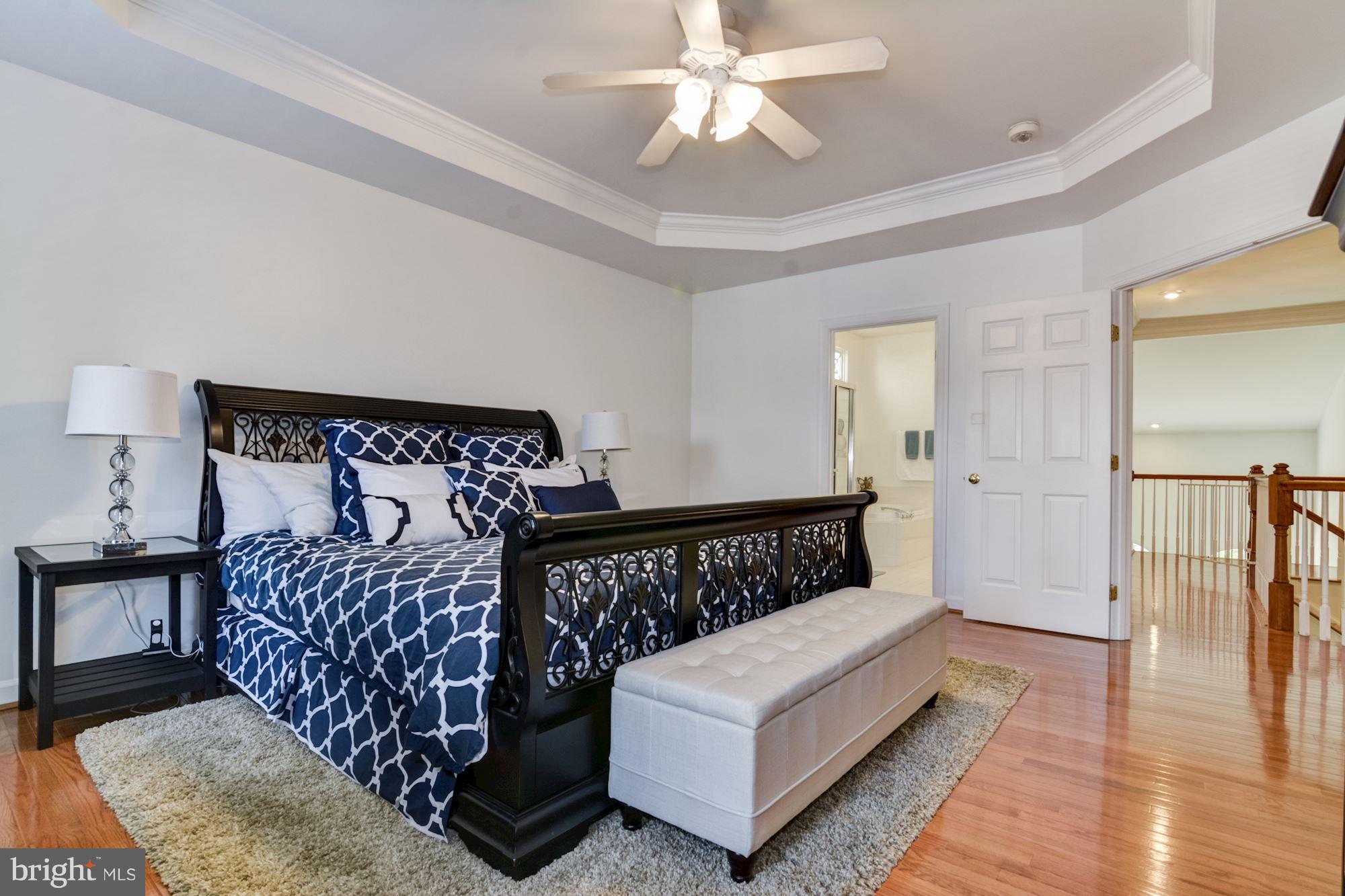 LORTON TOWN CNTR LANDBAY - Residential