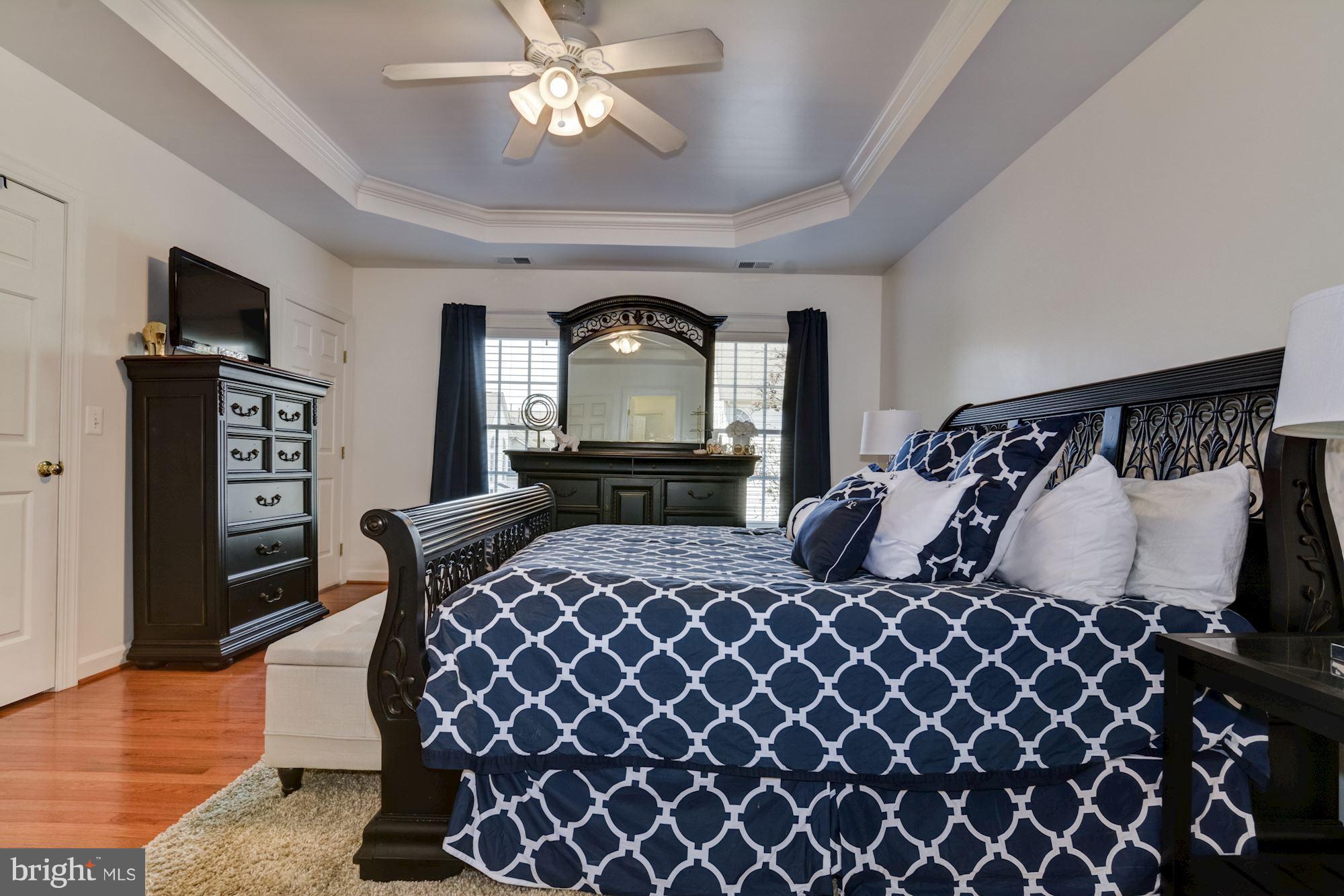 LORTON TOWN CNTR LANDBAY - Residential