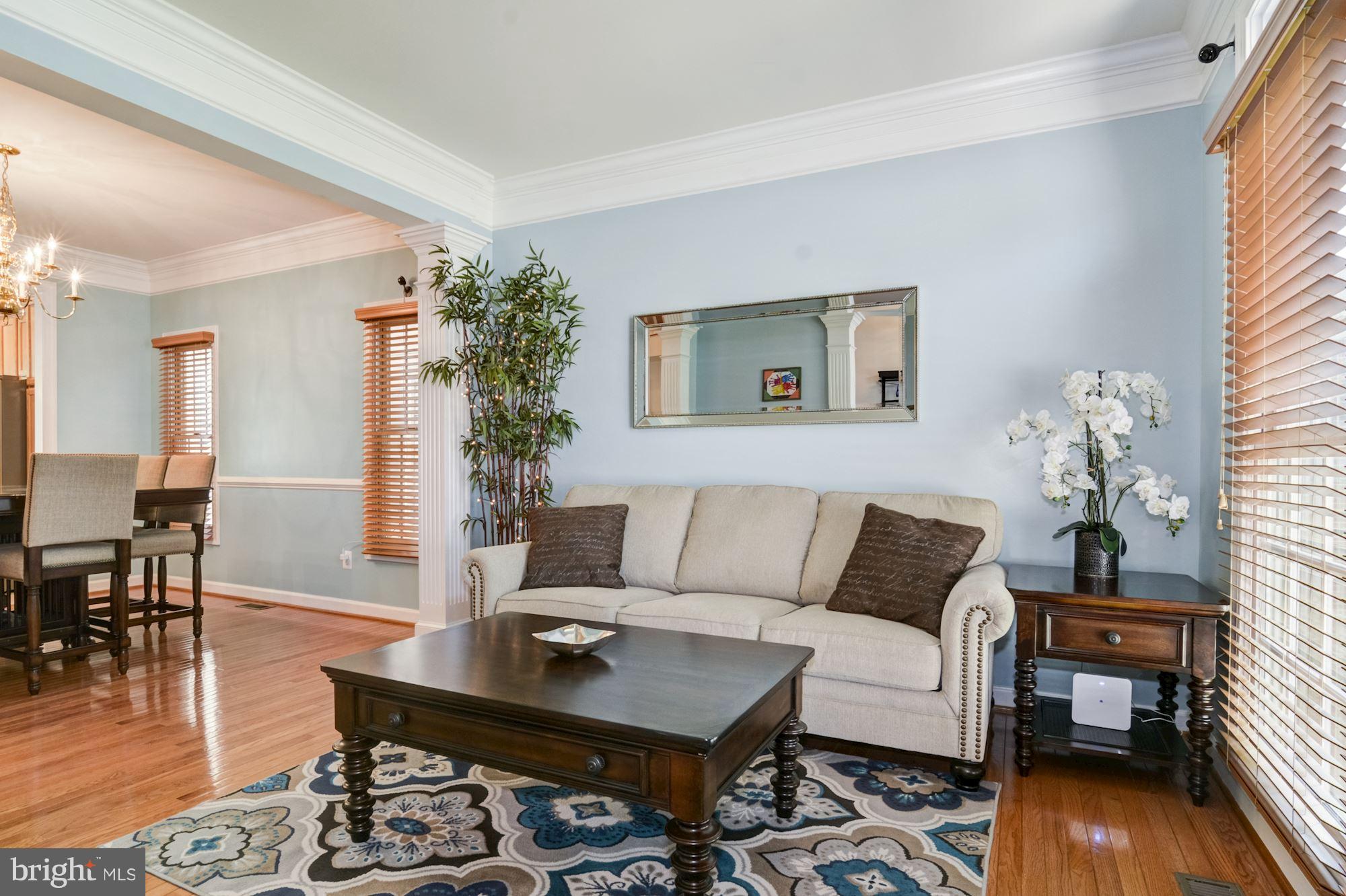 LORTON TOWN CNTR LANDBAY - Residential