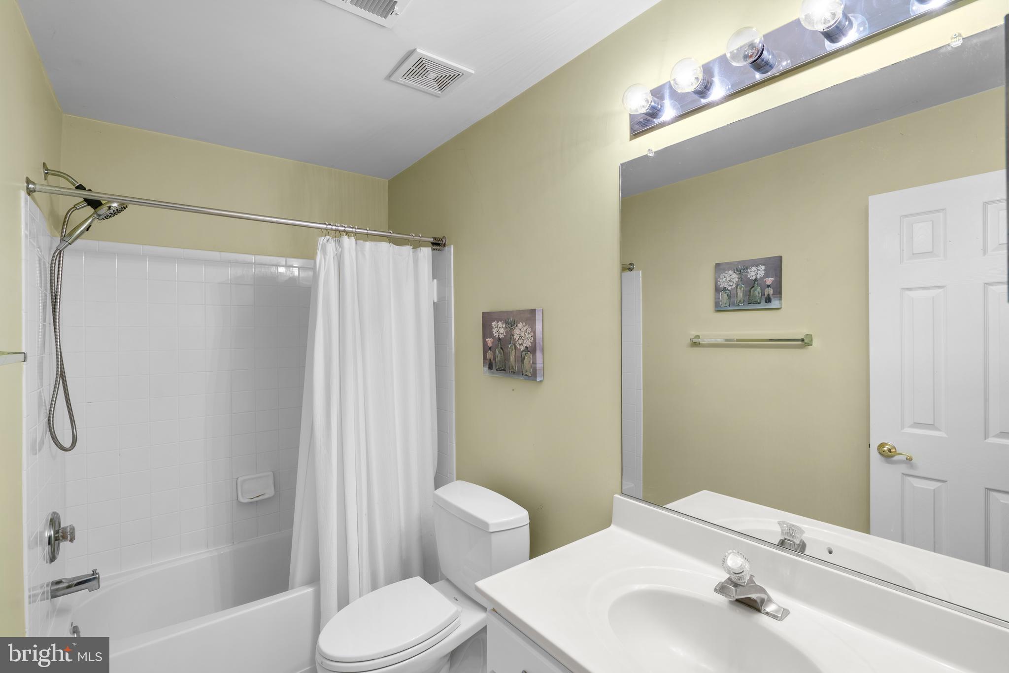 ASHLAND - Residential