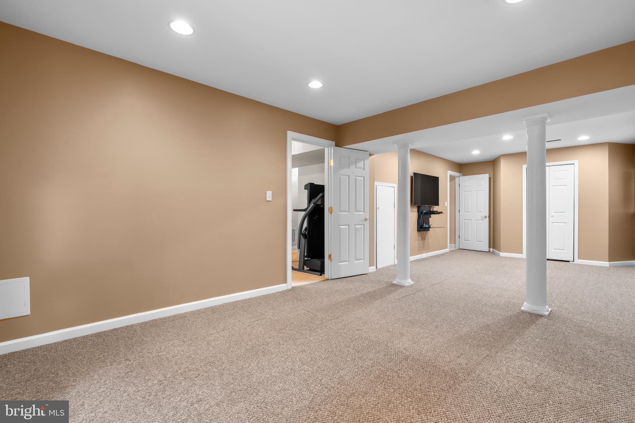 ASHLAND - Residential