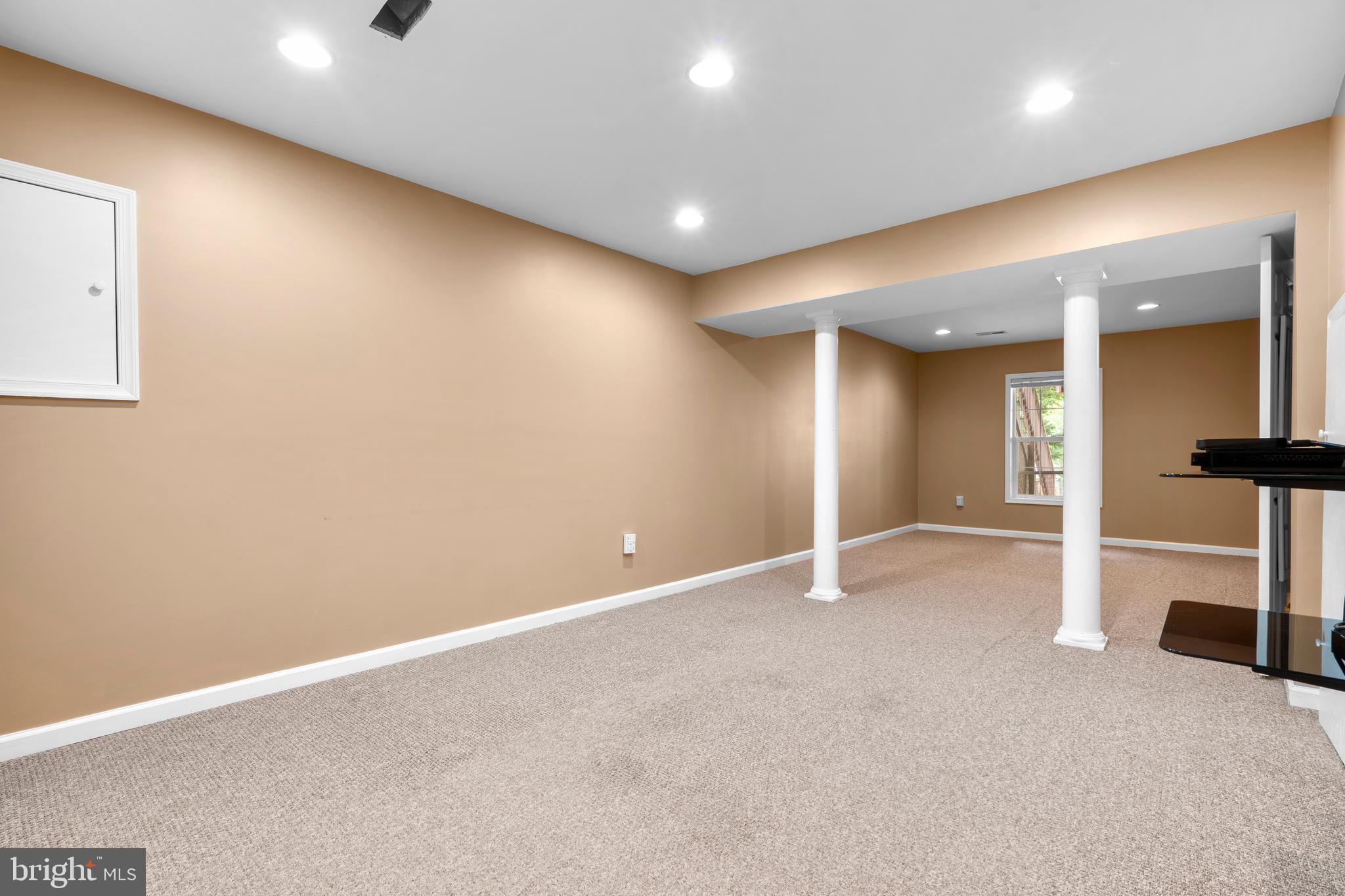 ASHLAND - Residential