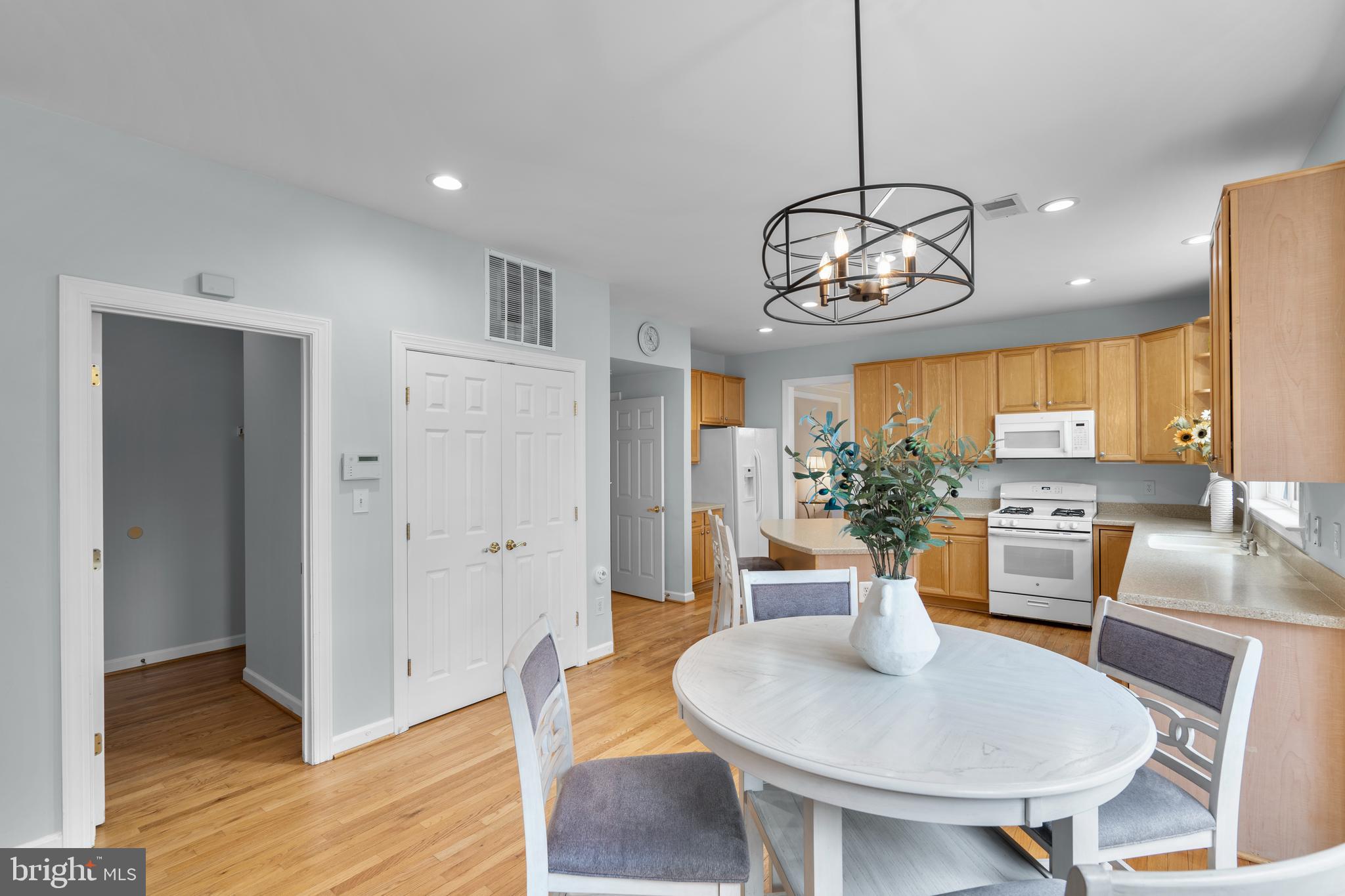 ASHLAND - Residential