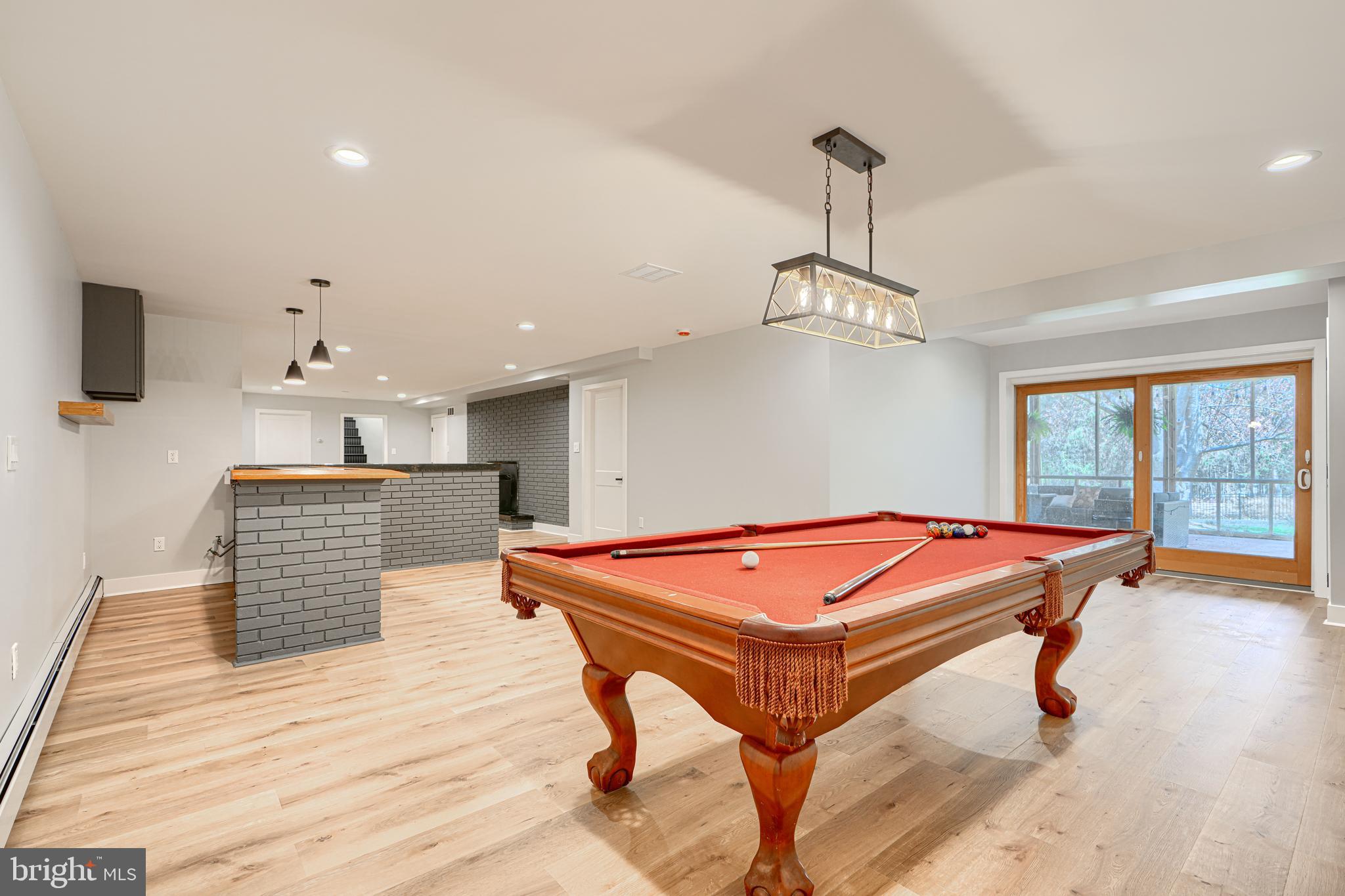 HAMPTON - Residential