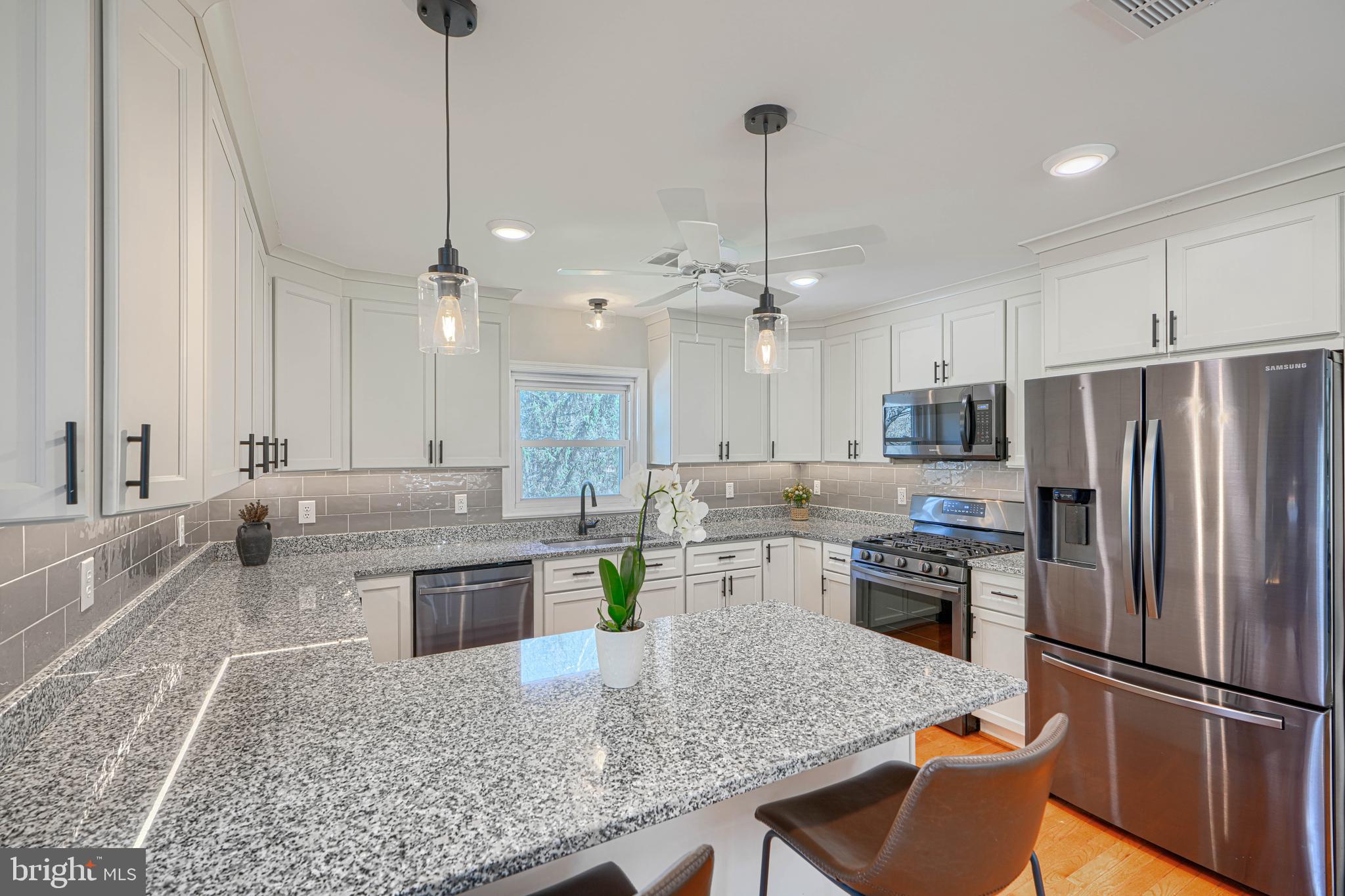 HAMPTON - Residential