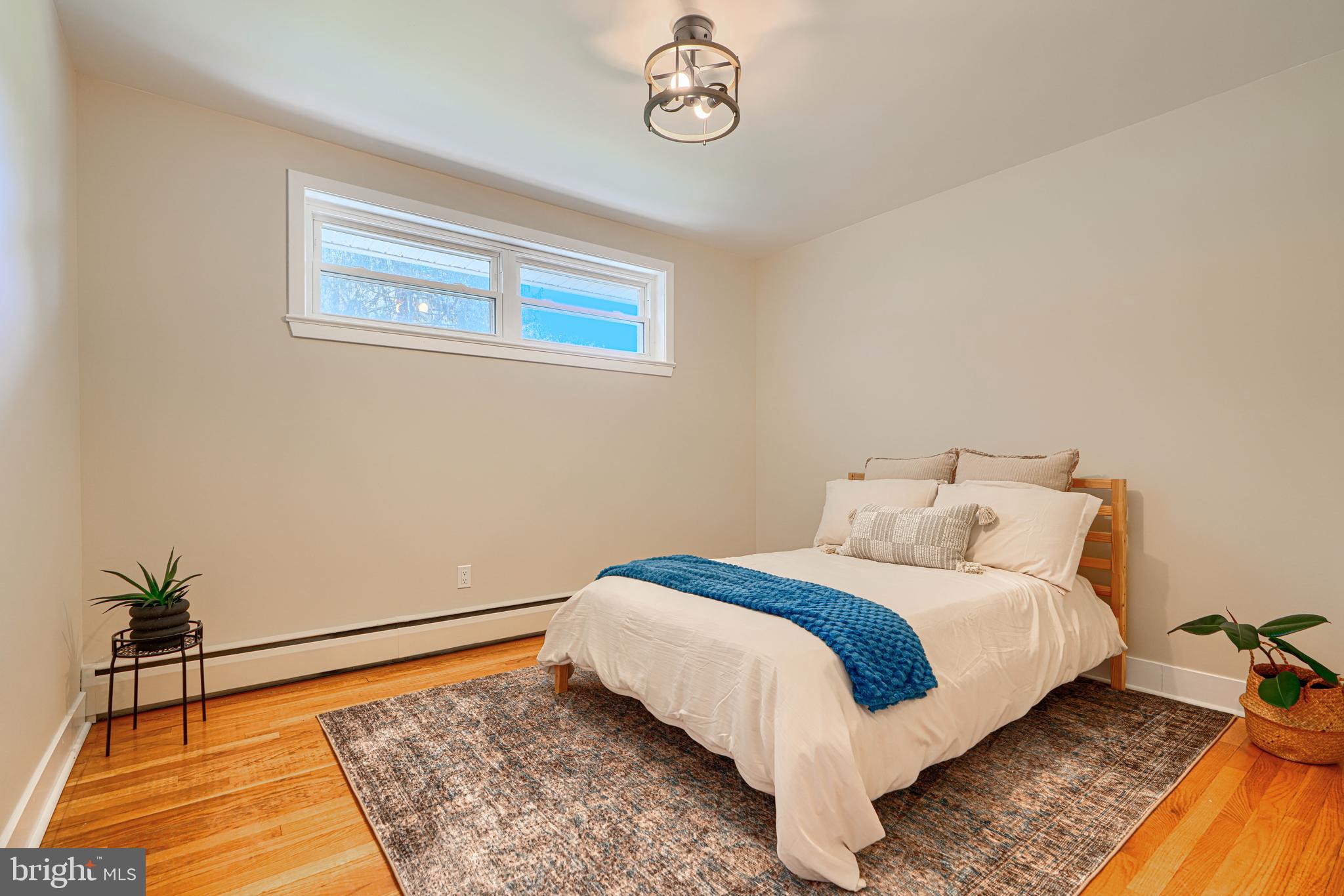 HAMPTON - Residential