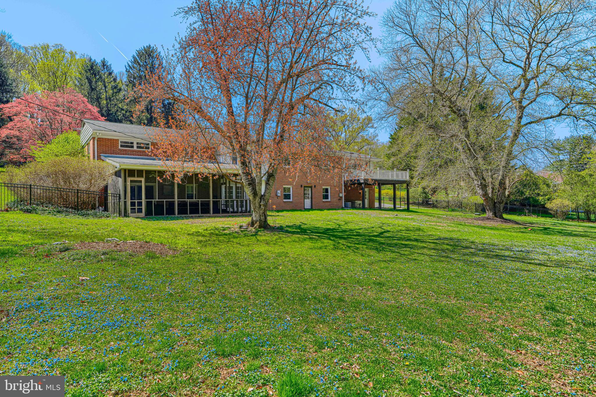 HAMPTON - Residential