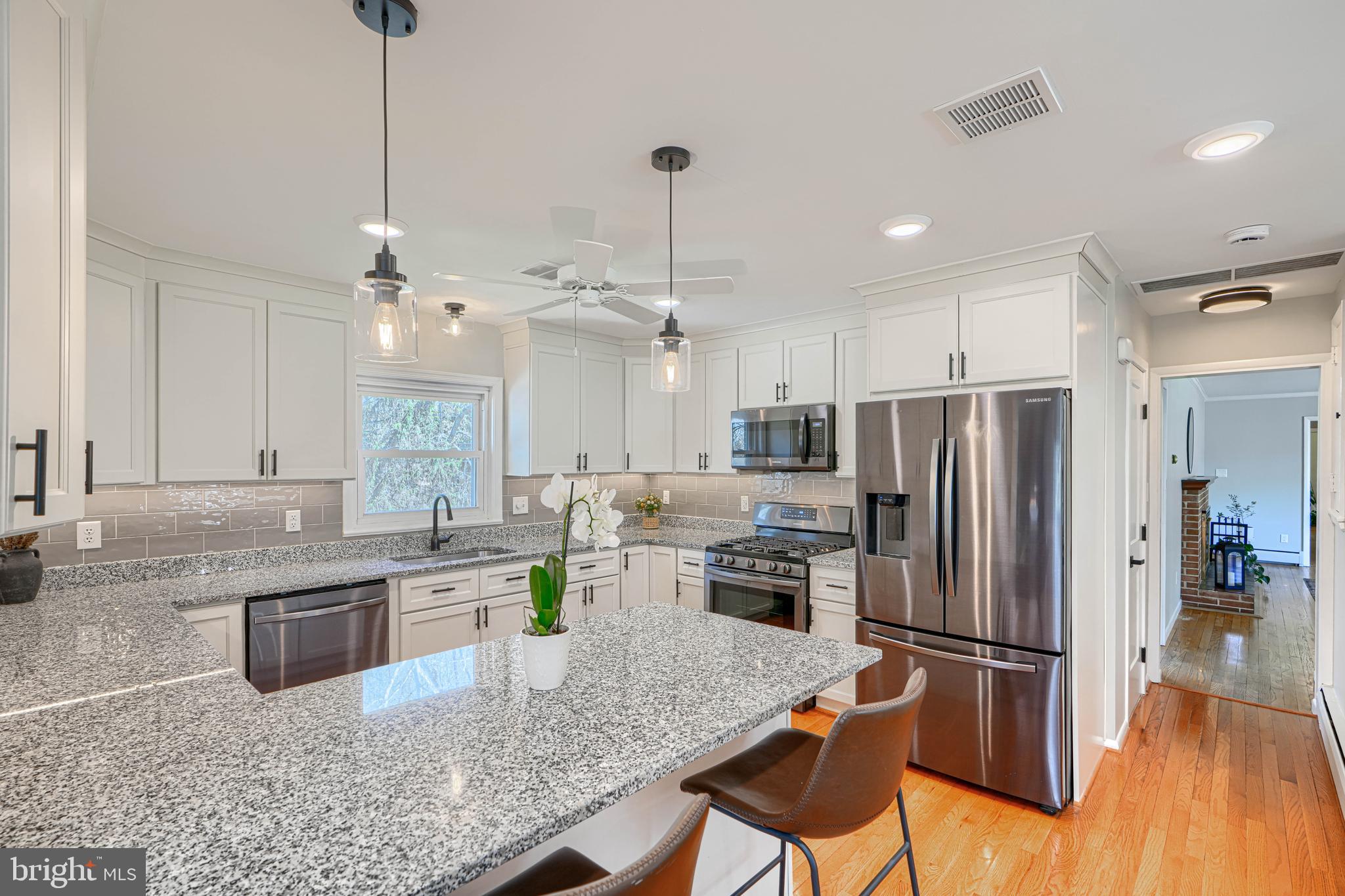 HAMPTON - Residential