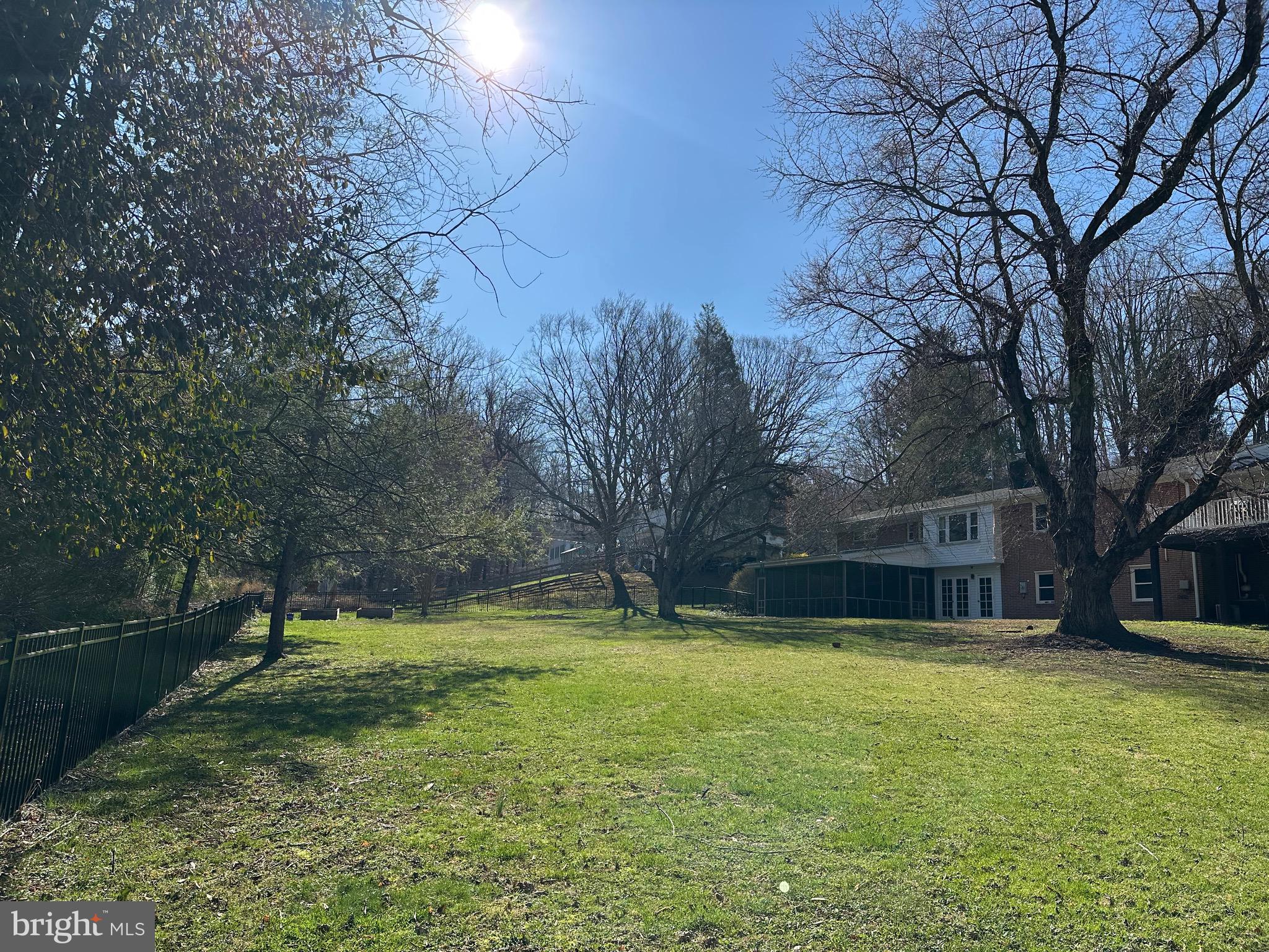 HAMPTON - Residential