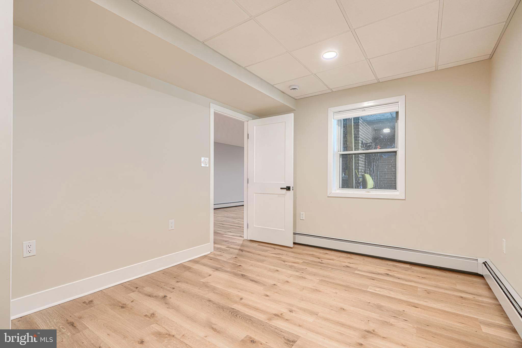 HAMPTON - Residential