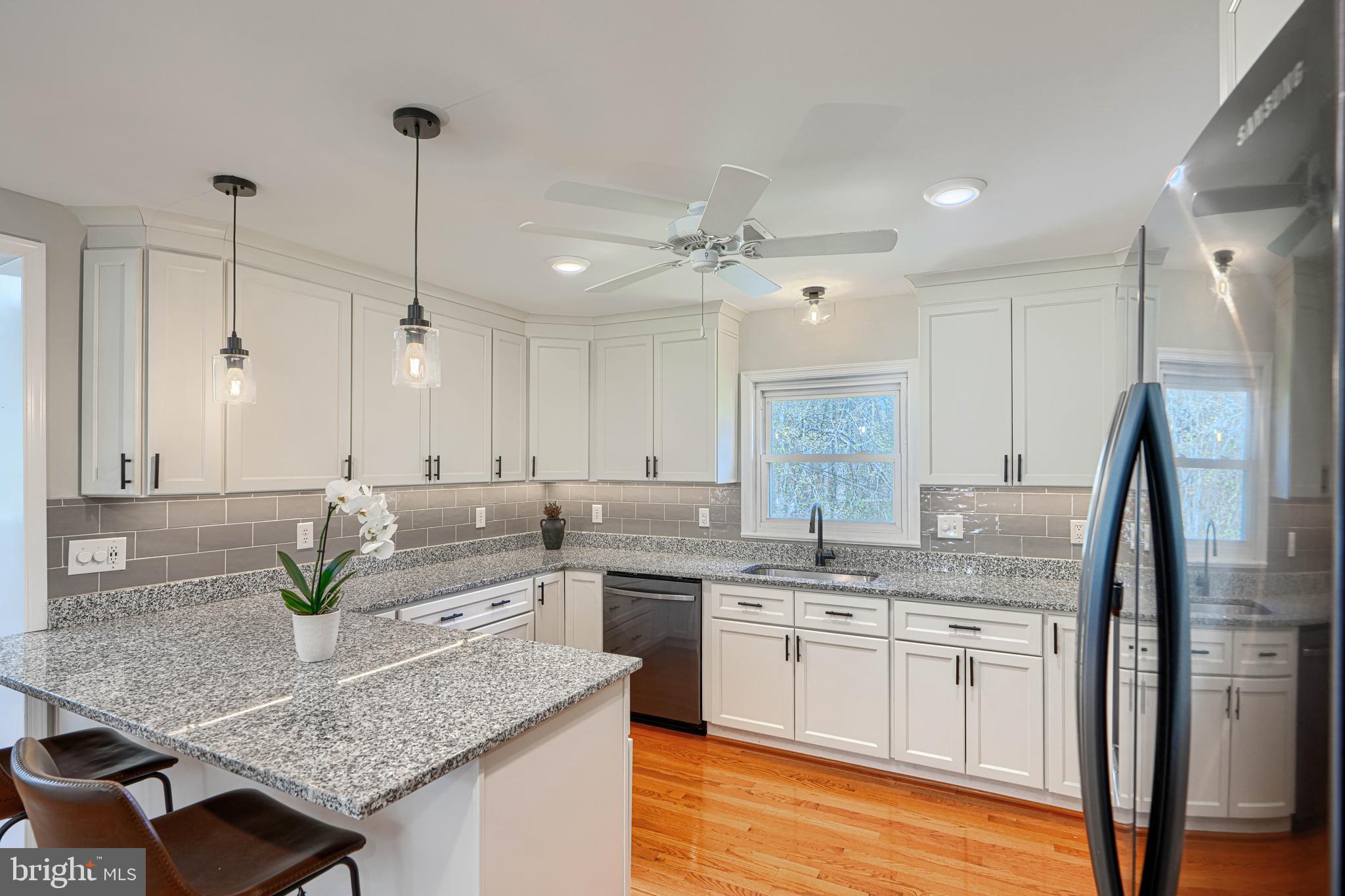 HAMPTON - Residential