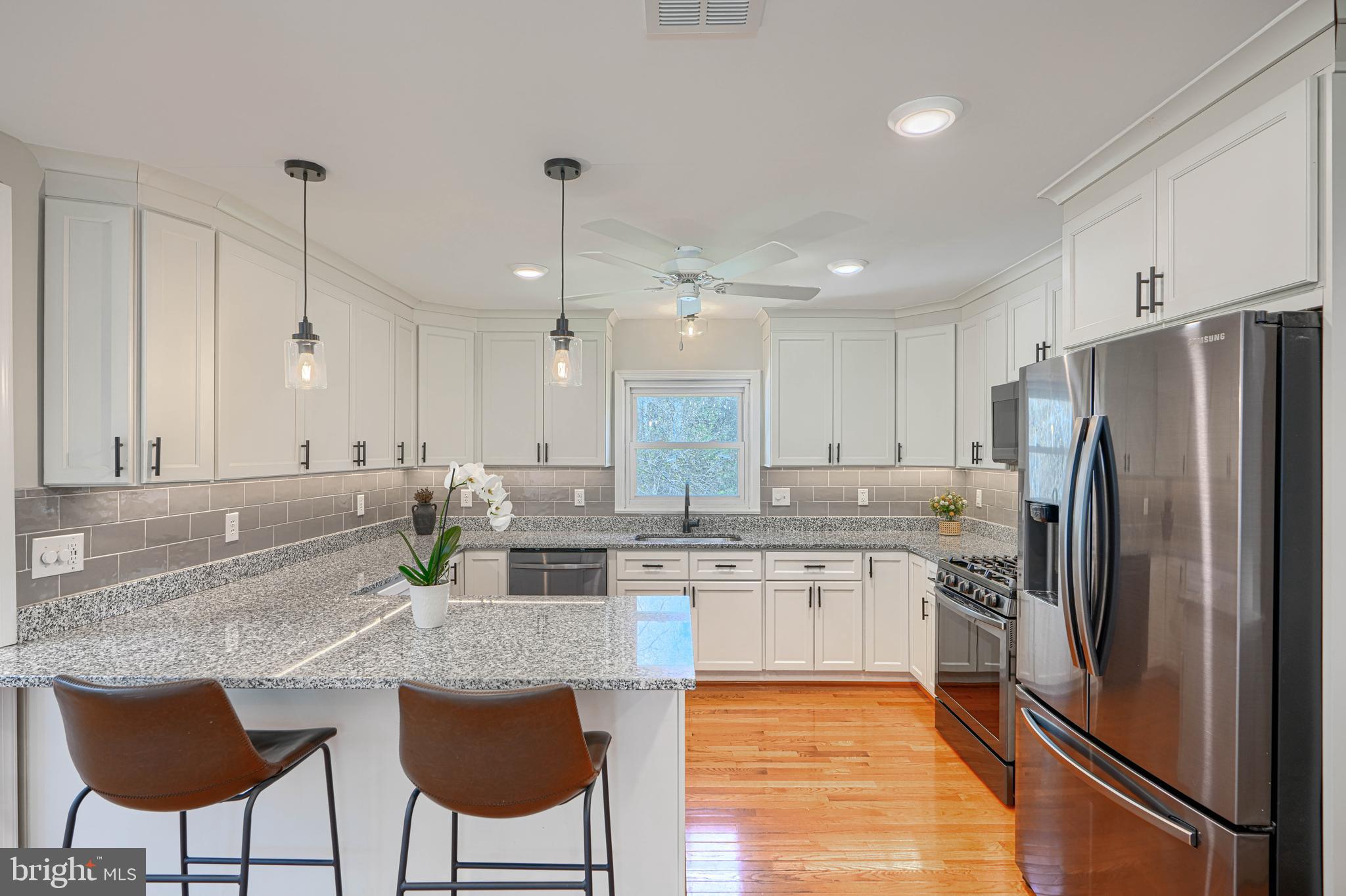 HAMPTON - Residential