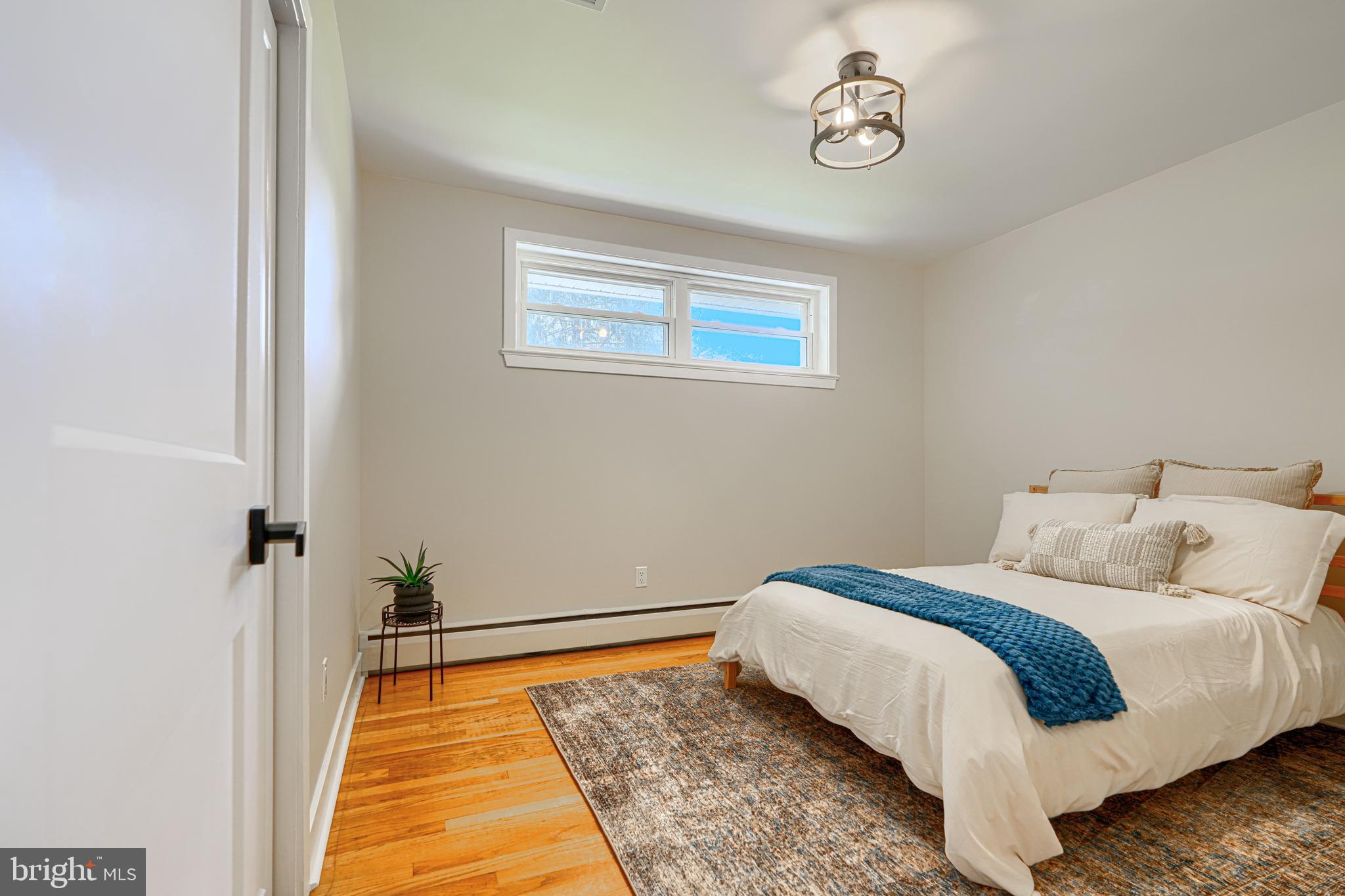 HAMPTON - Residential