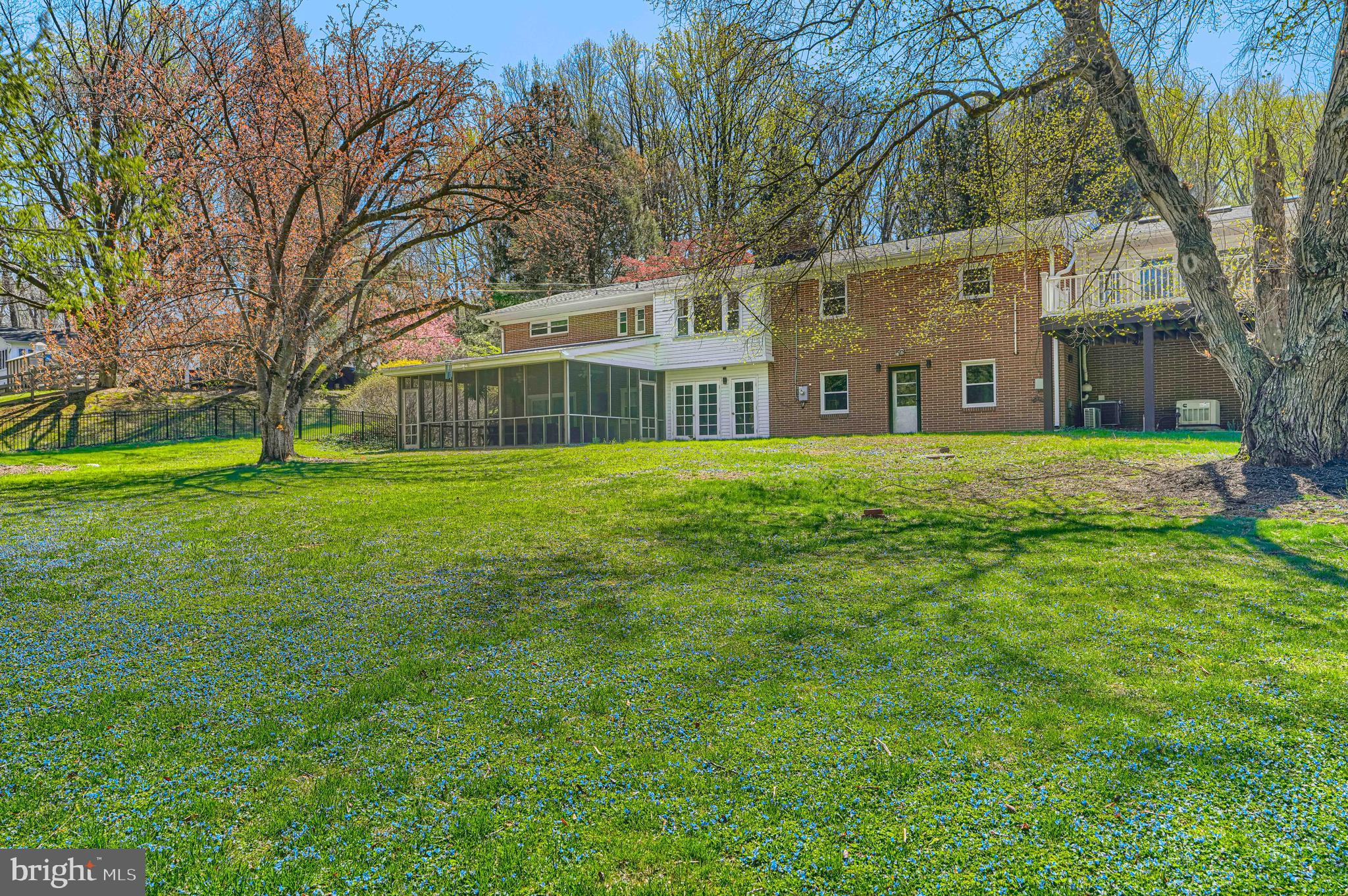 HAMPTON - Residential