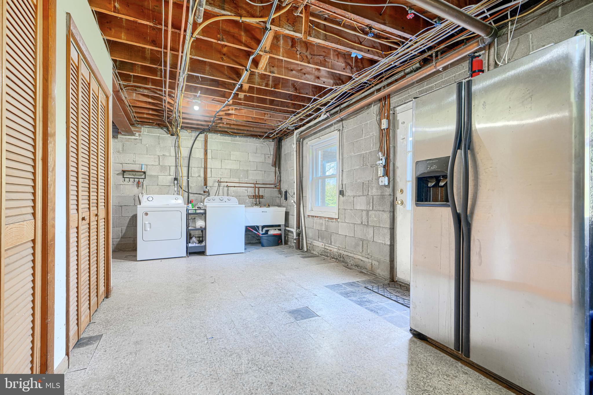 HAMPTON - Residential