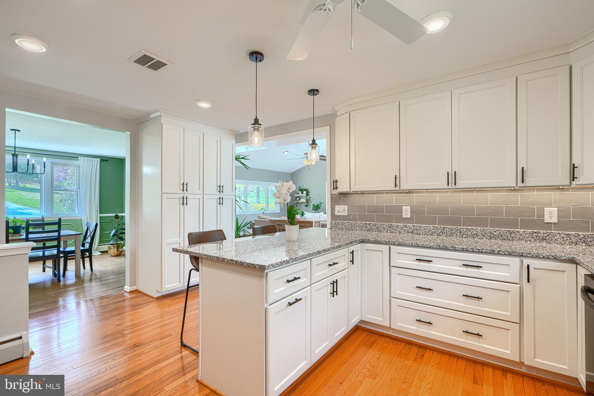 HAMPTON - Residential