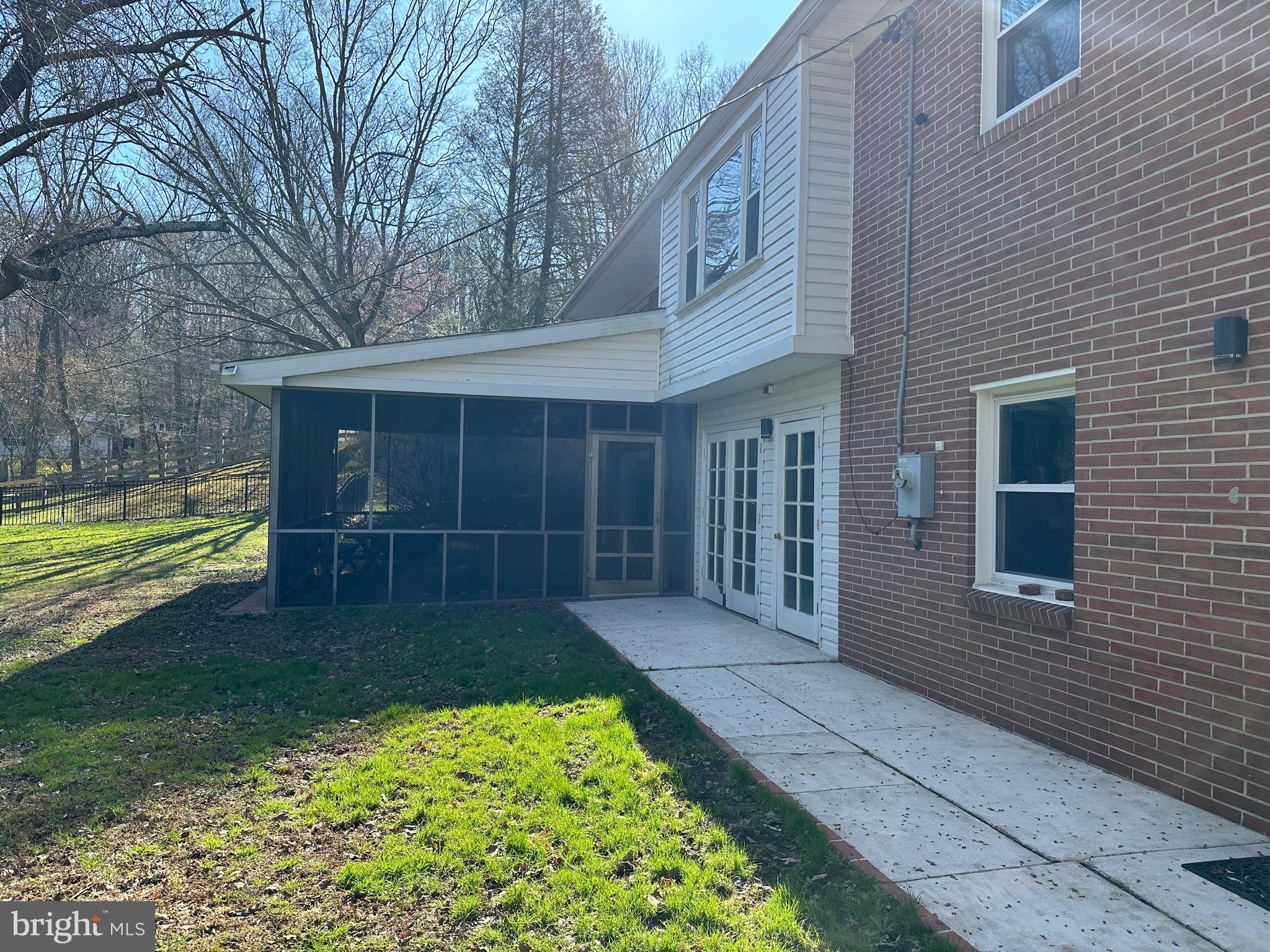 HAMPTON - Residential