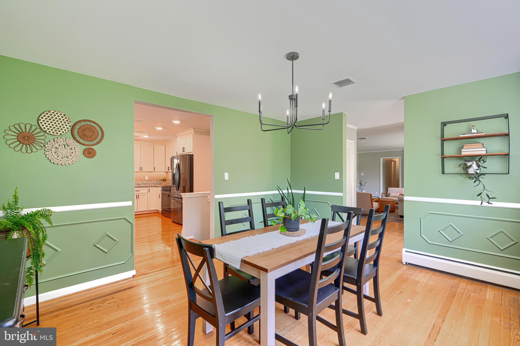 HAMPTON - Residential