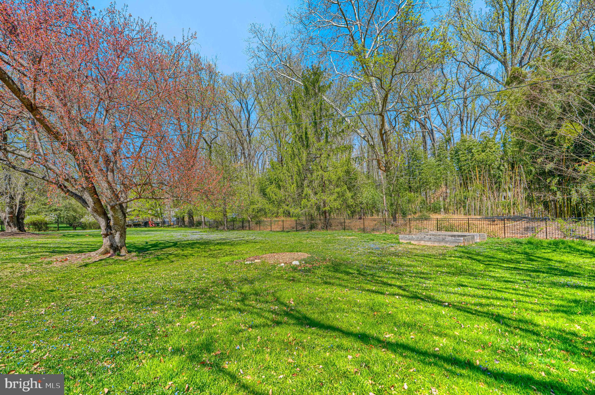 HAMPTON - Residential