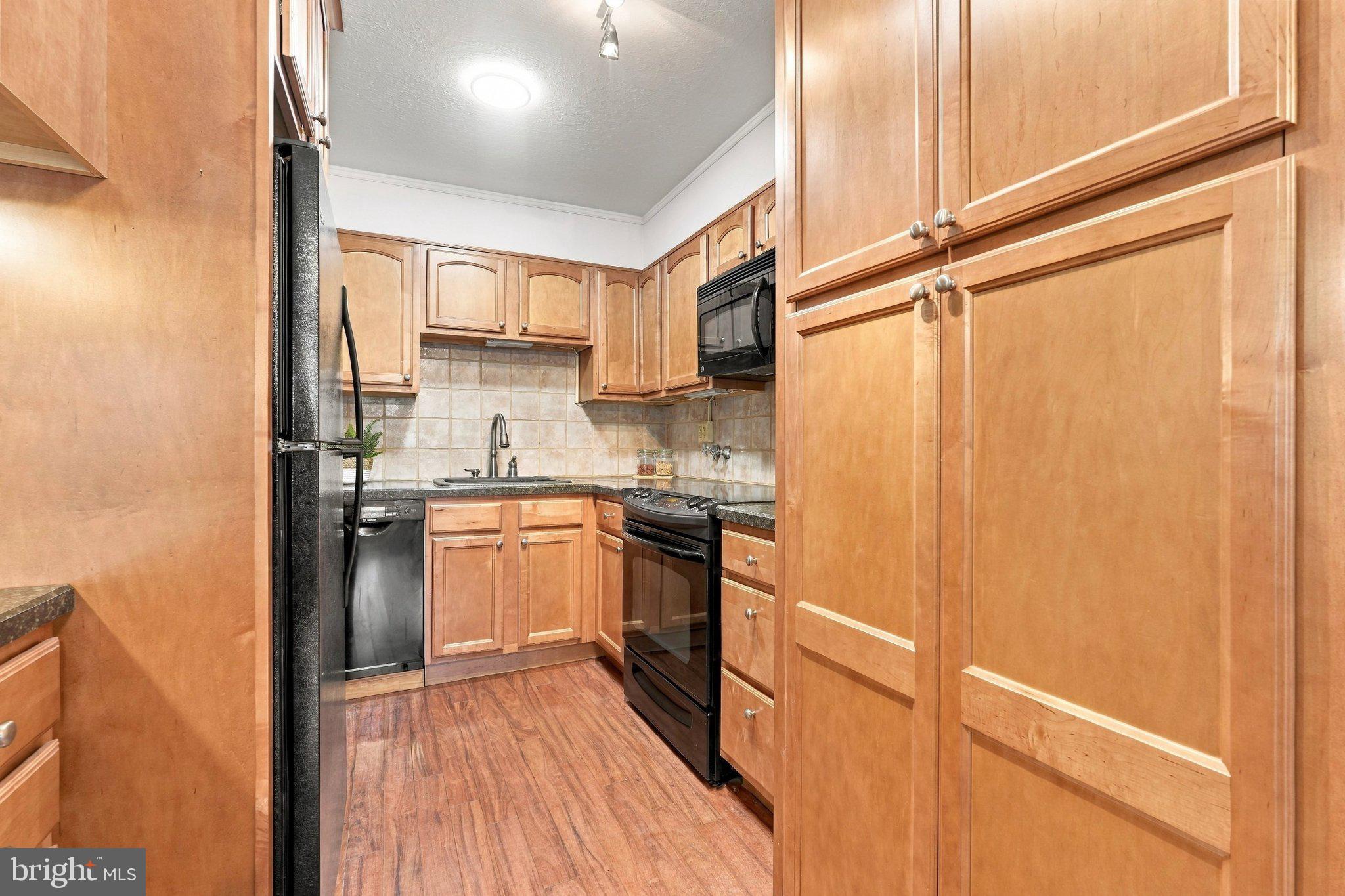 1900 JOHN F KENNEDY BOULEVARD 1106