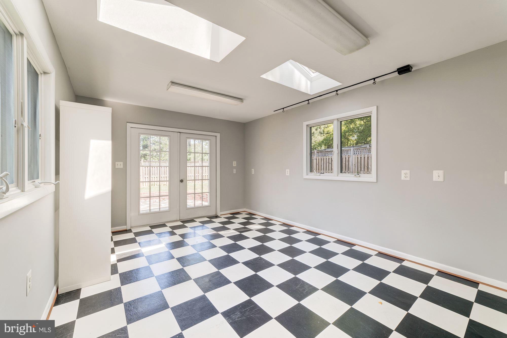 BALLS HILL - Residential Lease