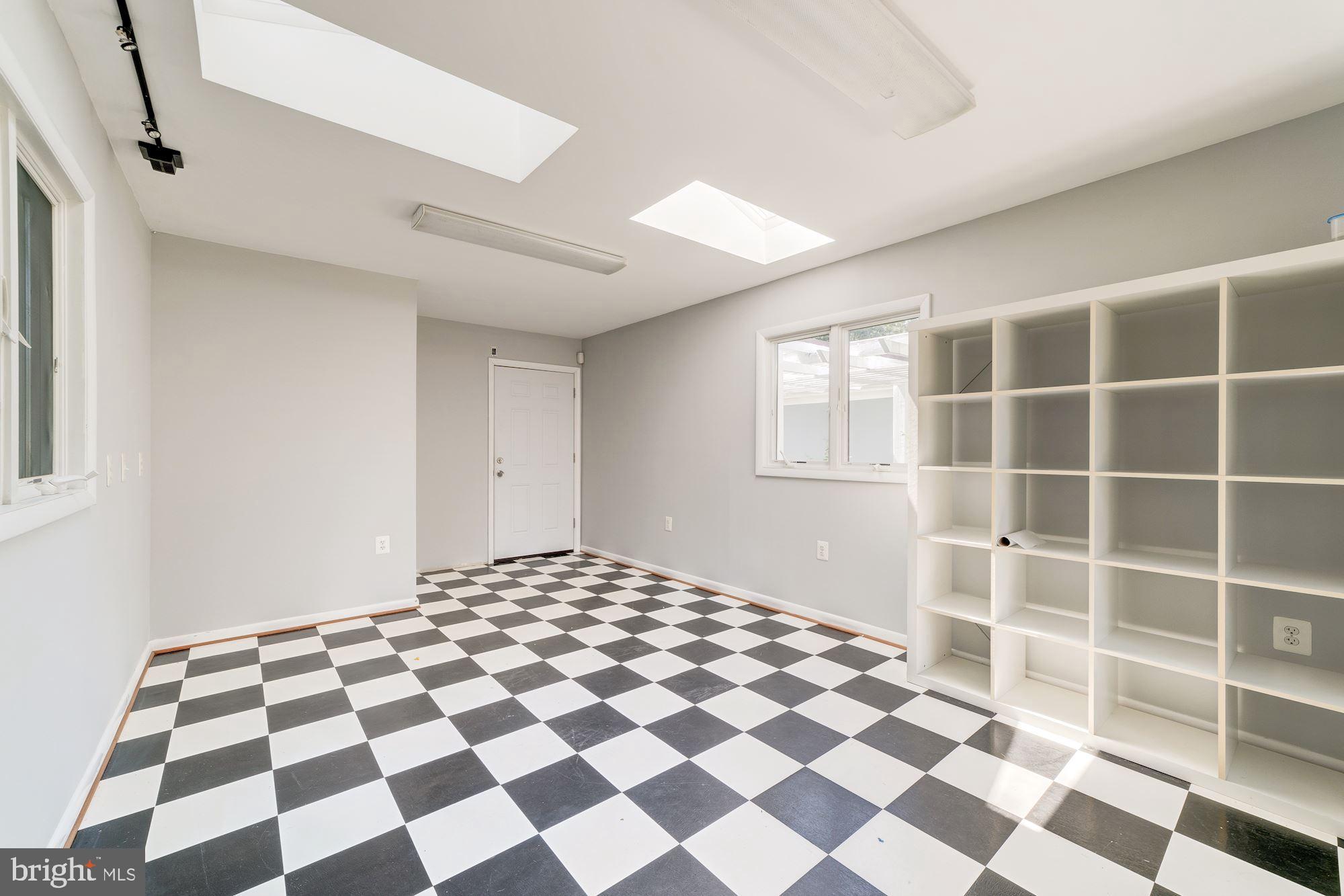 BALLS HILL - Residential Lease