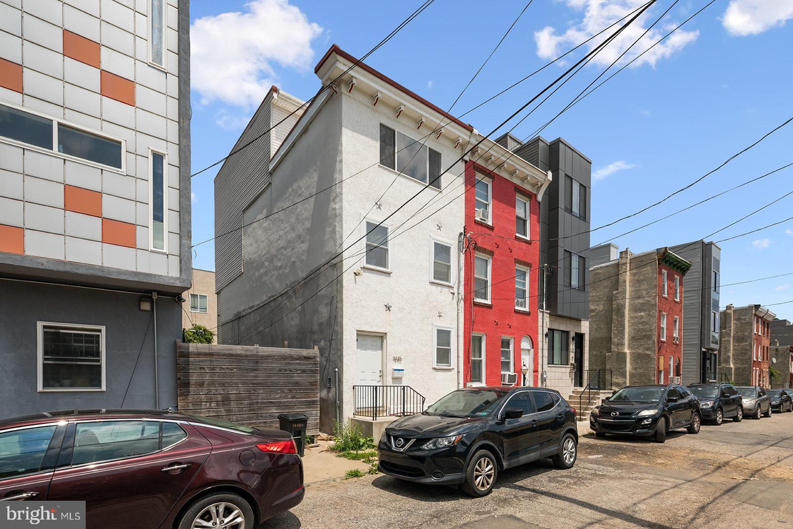 PHILADELPHIA (NORTHWEST) - Residential