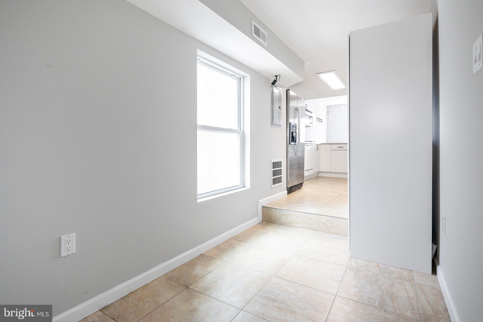 PHILADELPHIA (NORTHWEST) - Residential