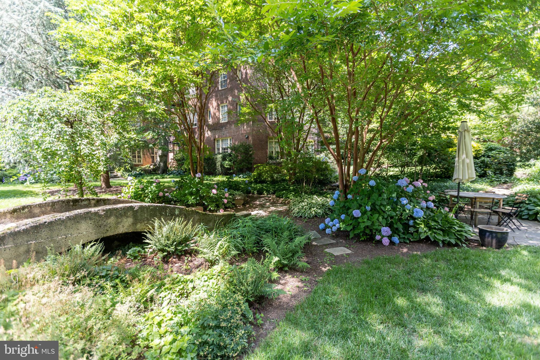 TUSCANY-CANTERBURY - Residential