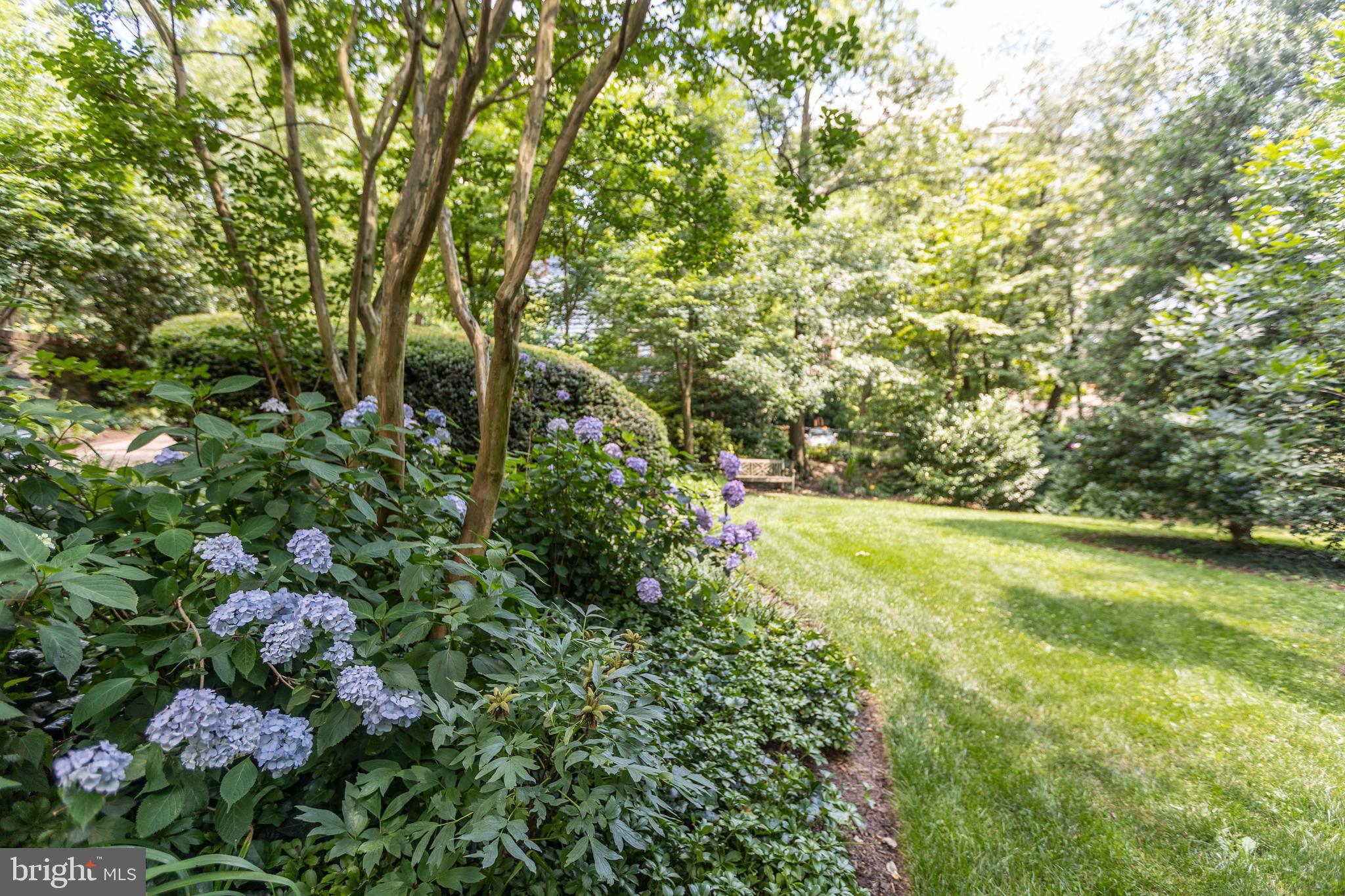 TUSCANY-CANTERBURY - Residential