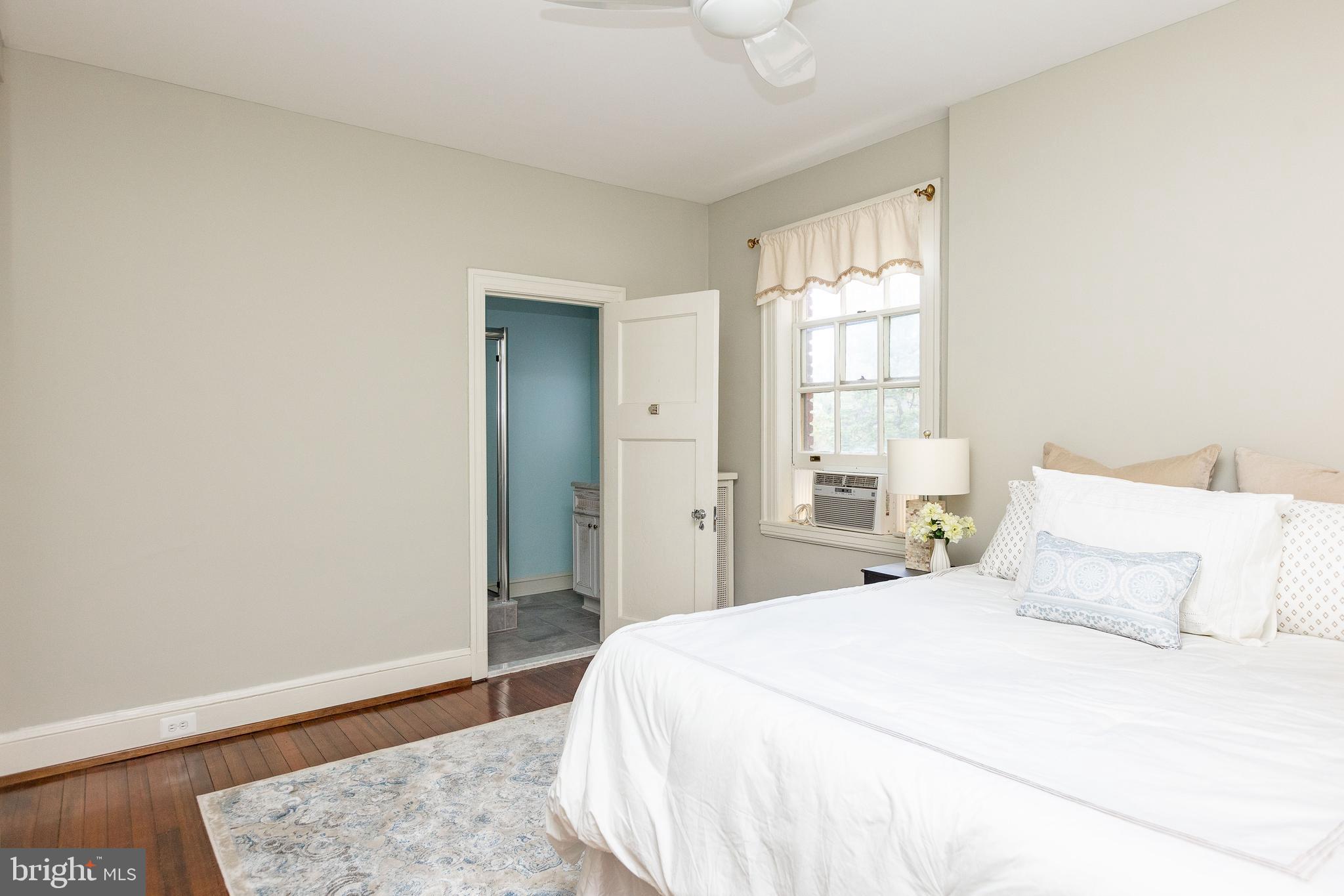 TUSCANY-CANTERBURY - Residential