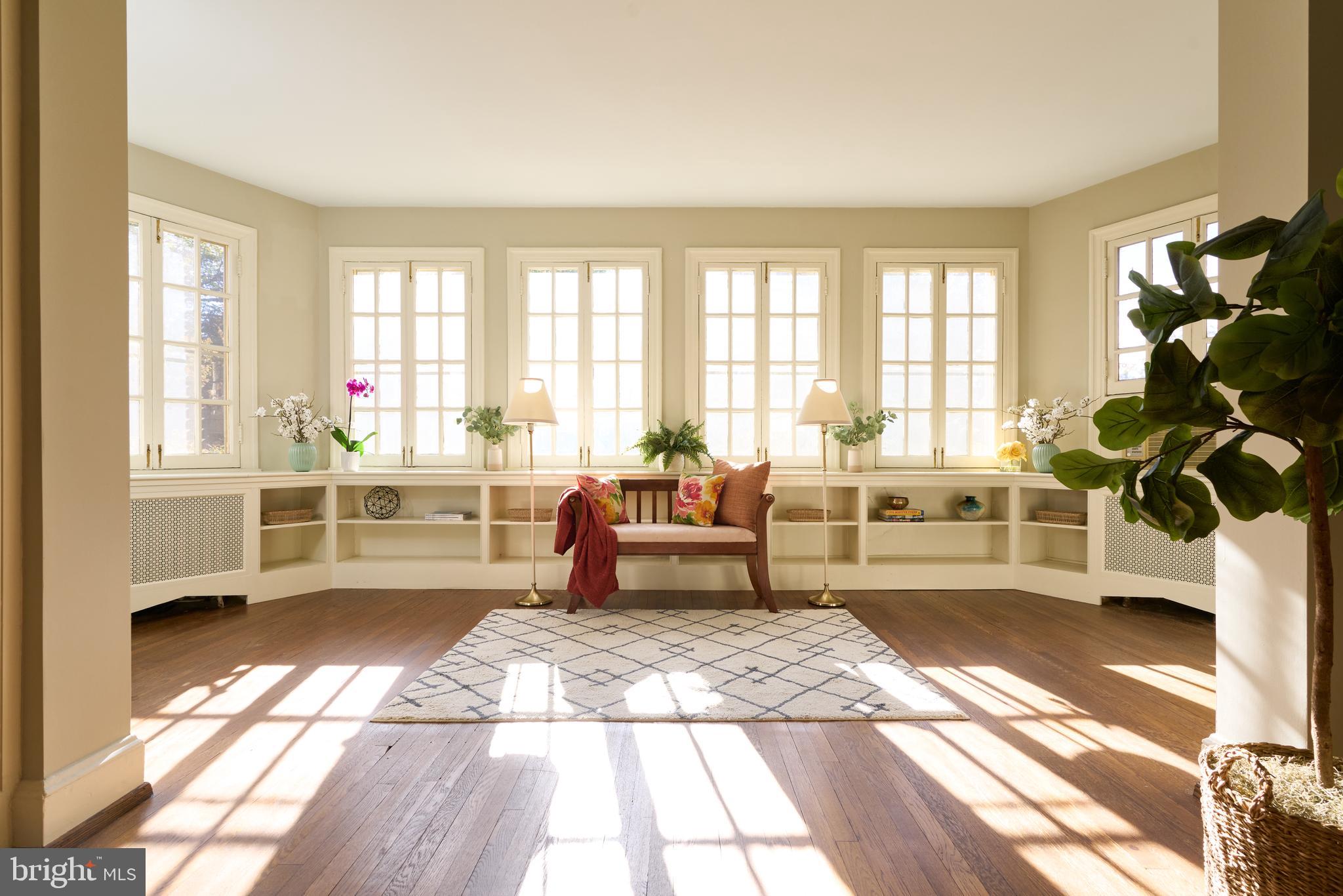 TUSCANY-CANTERBURY - Residential