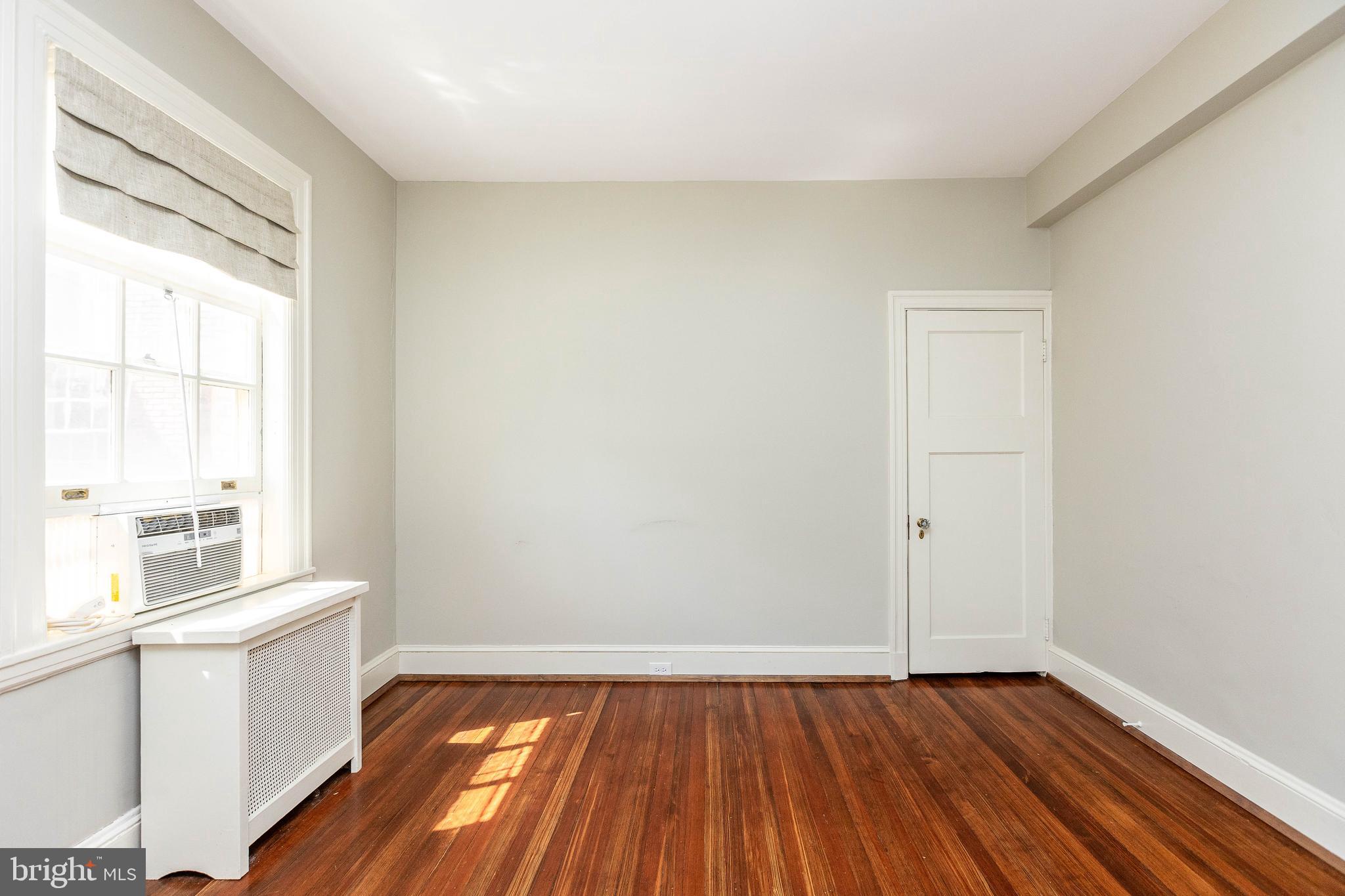 TUSCANY-CANTERBURY - Residential