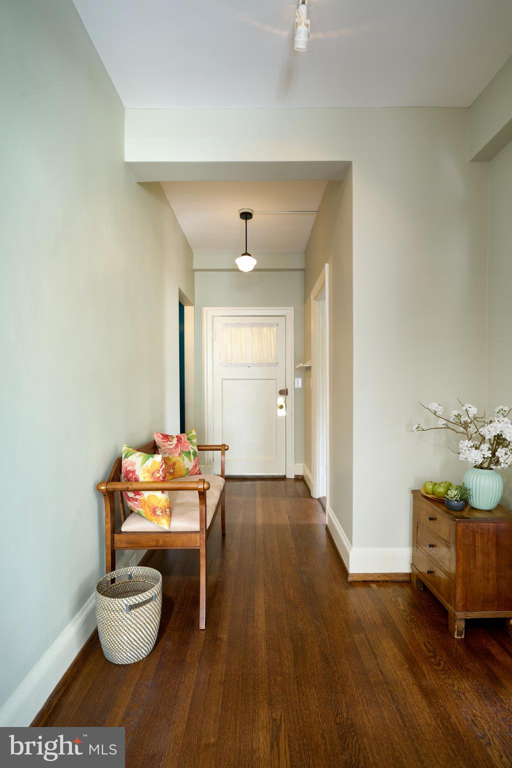 TUSCANY-CANTERBURY - Residential