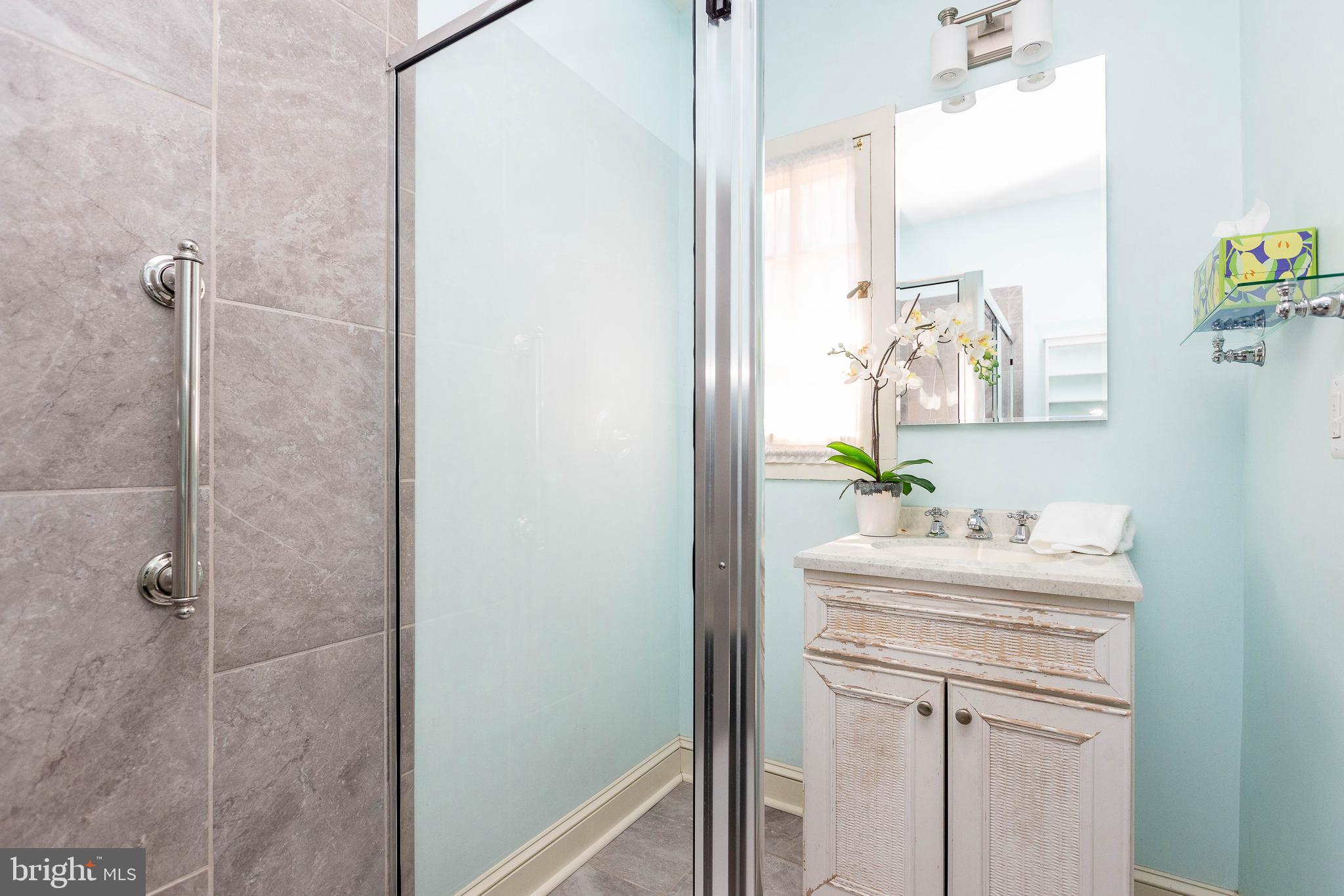 TUSCANY-CANTERBURY - Residential