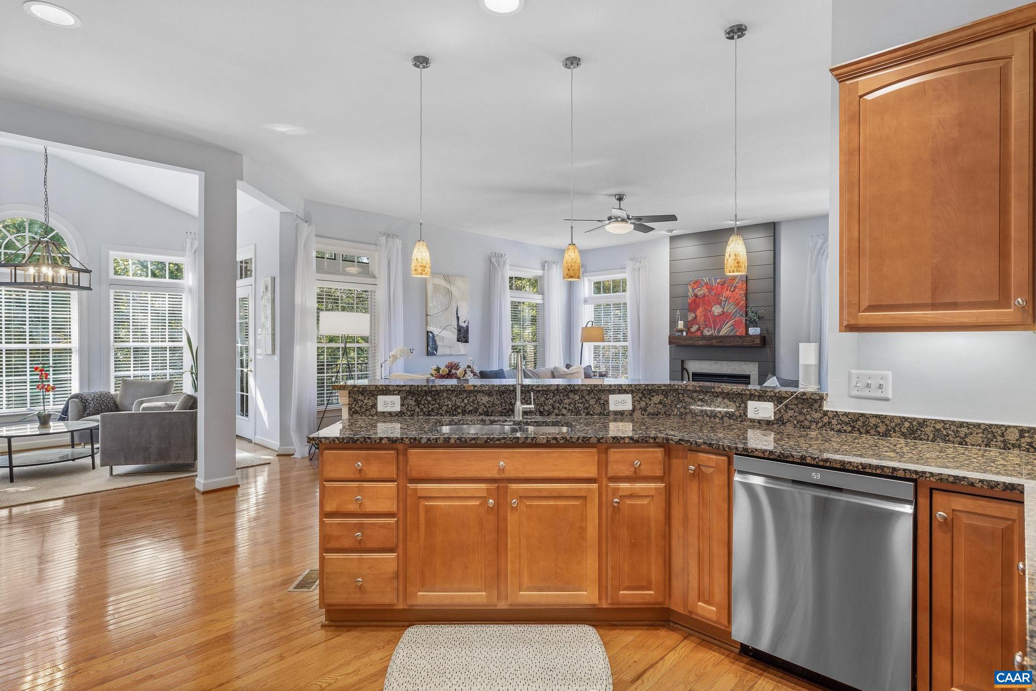 SPRING CREEK - Residential